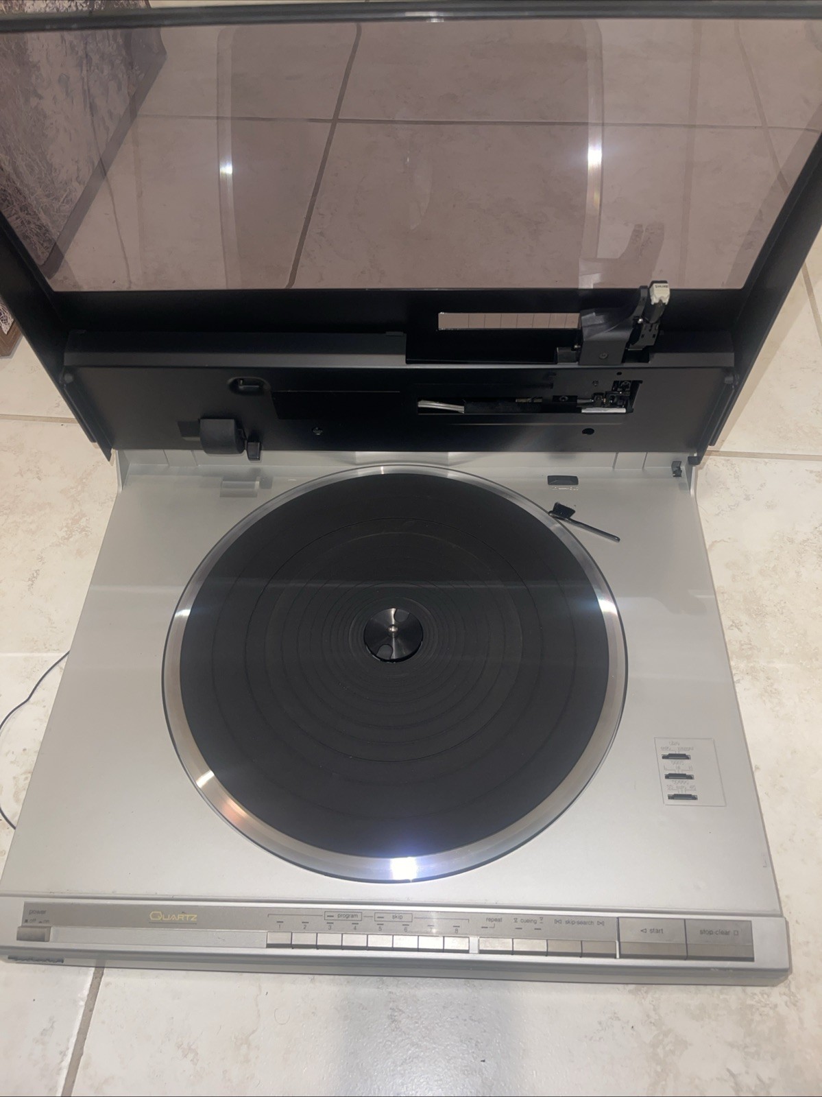 Technics SL-L3 Quartz Direct Drive Automatic Turntable Made in Japan Untested