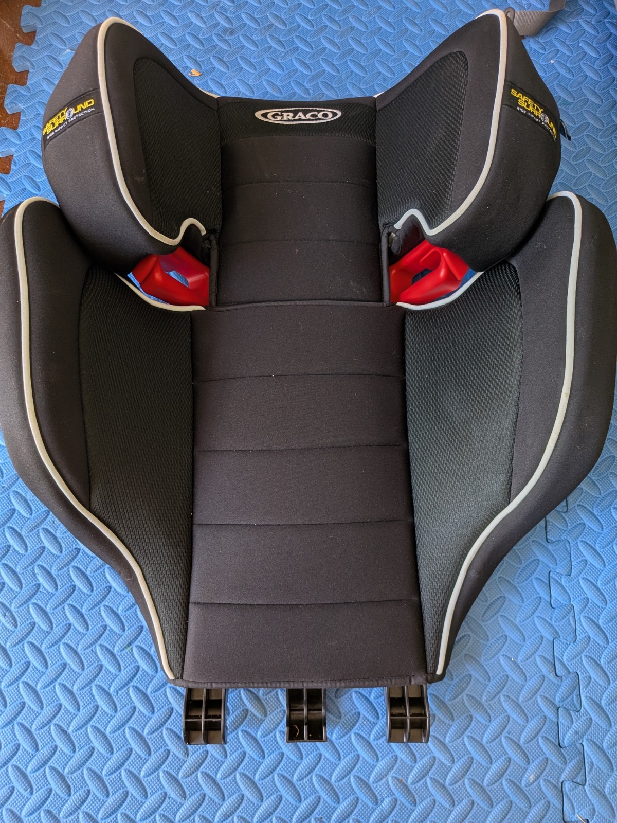 GRACO Safety Surround Side Impact- Protection Seat Upper  Black/ good condition