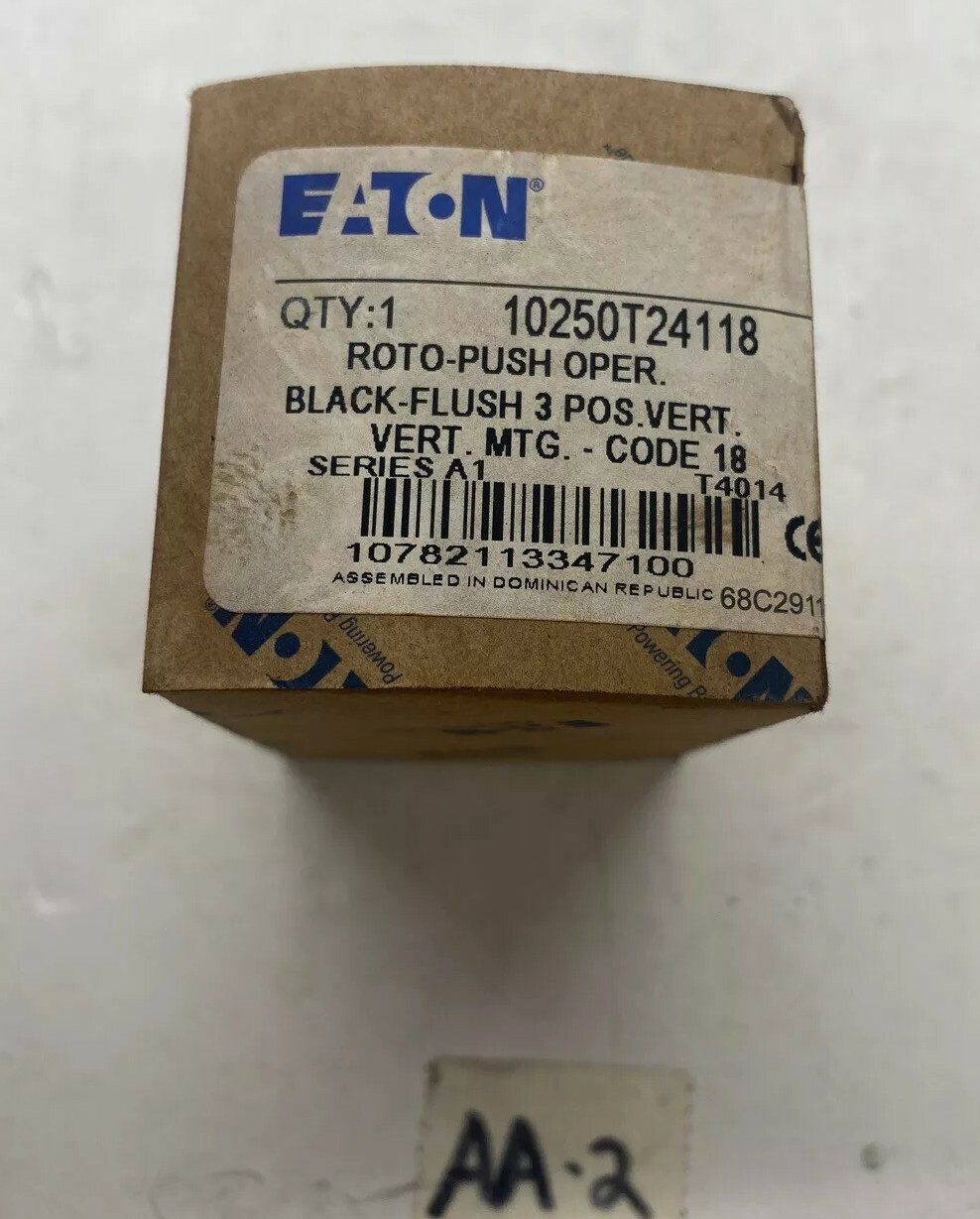 New Cutler Hammer 10250T24118 Roto-Push Operator Black 3 Position Warranty