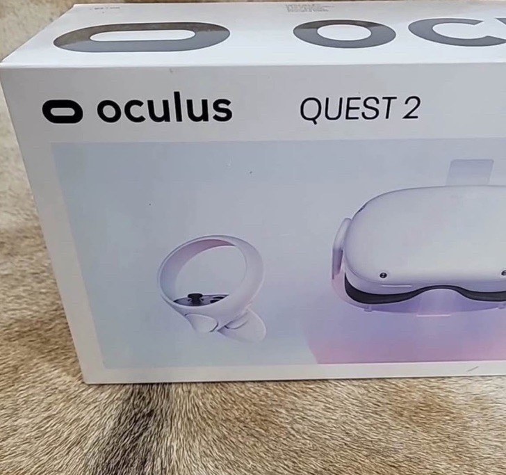 Oculus Quest 2 64GB VR Headset - Complete in Box with All Accessories