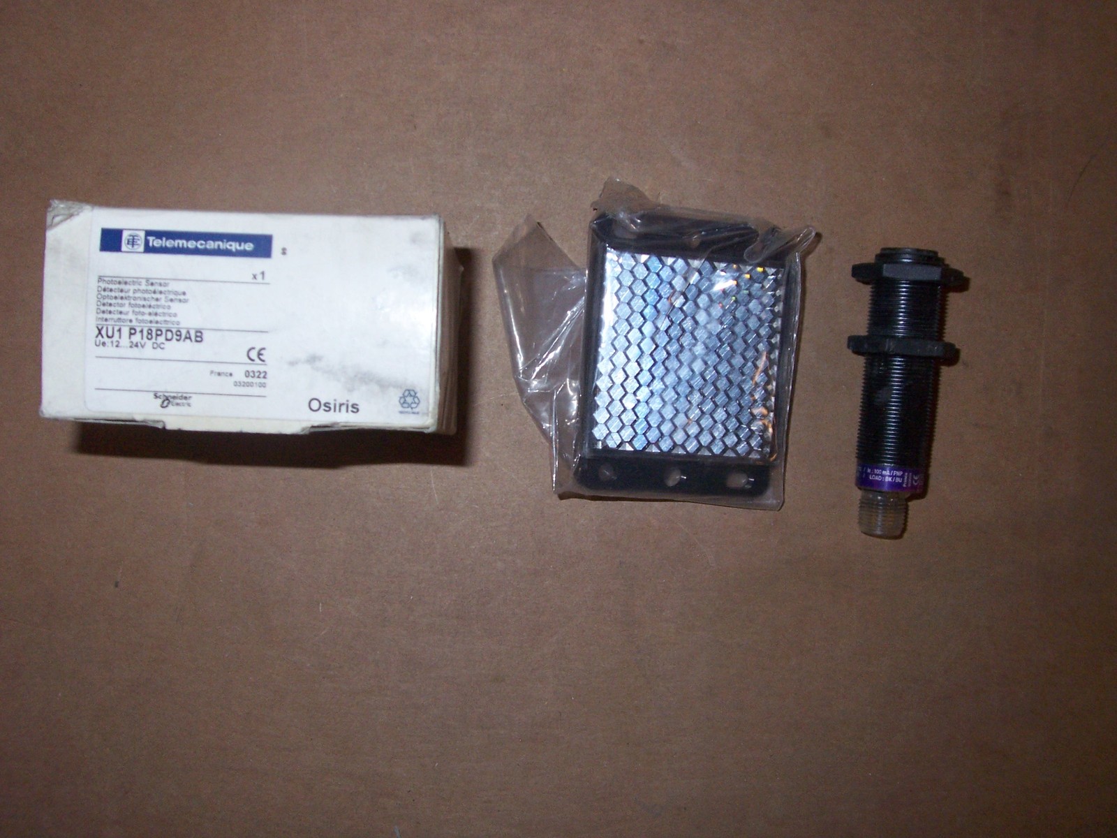 NEW TELEMECANIQUE XU1P18PD9AB PHOTOELECTRIC SENSOR XU1 P18PD9AB