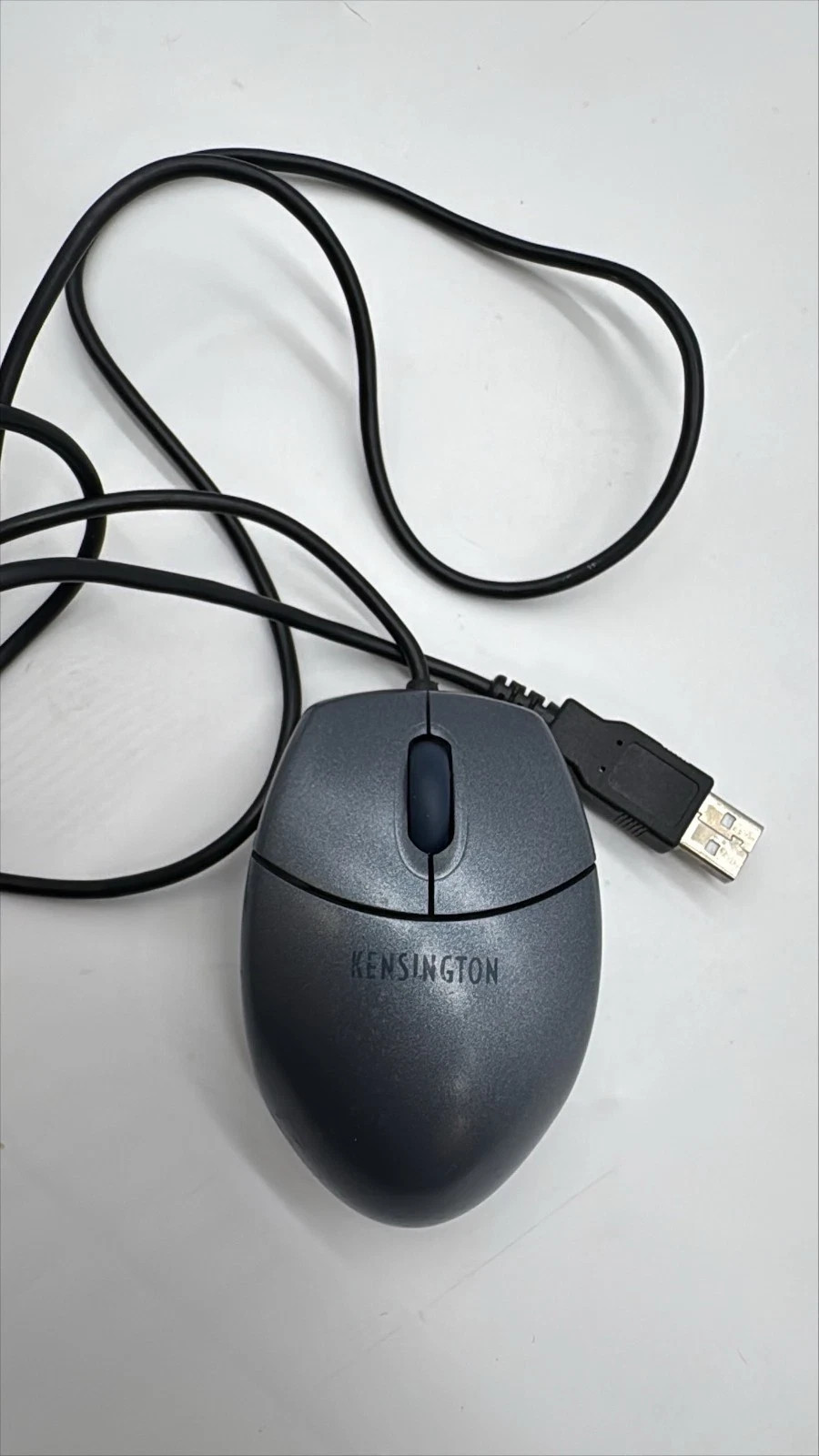 Kensington PocketMouse USB Wired Ergonomic Mini Mouse for Laptop Desktop