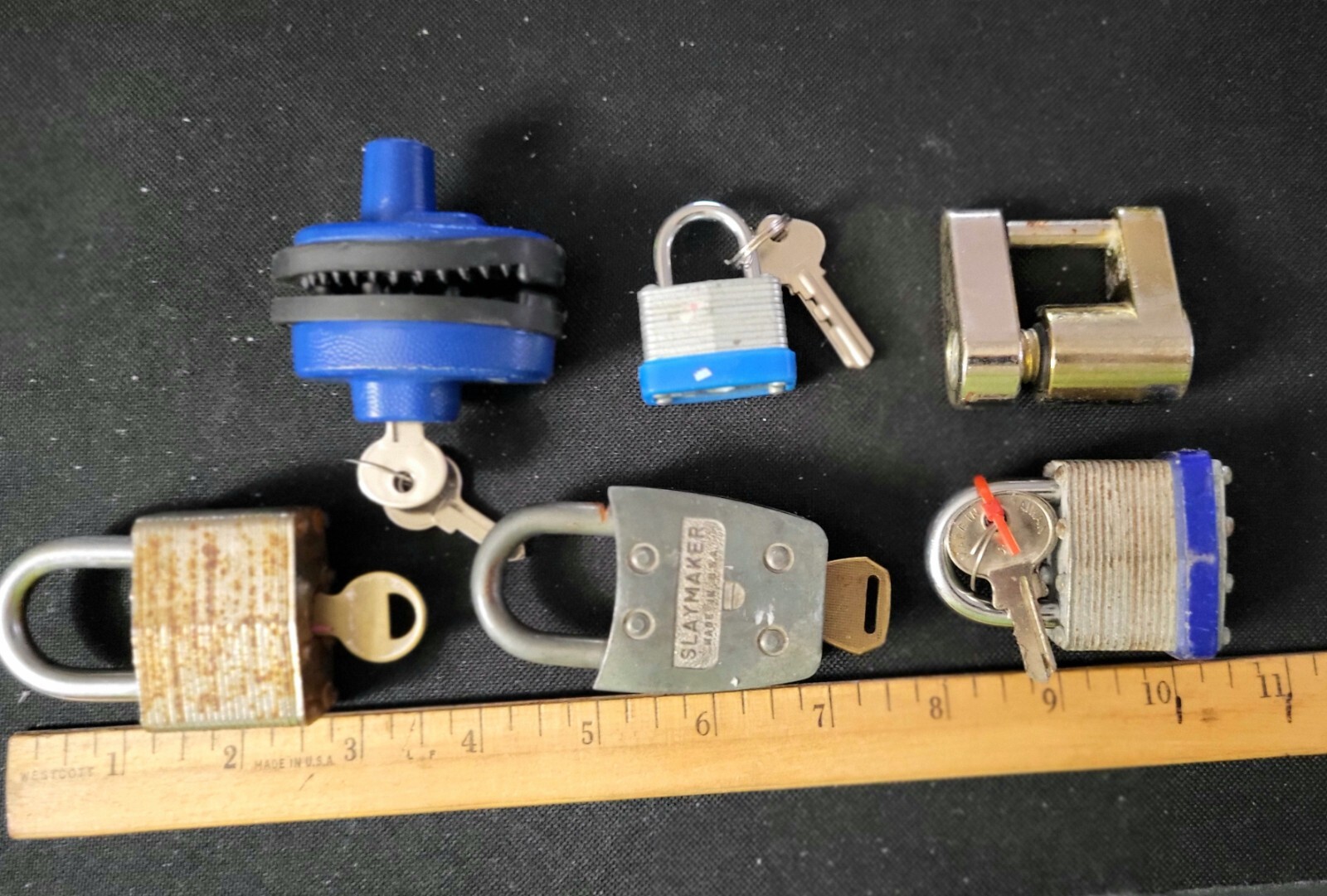Vintage 5 Ct Lot Assorted Master & Slaymaker Padlocks 1 Heritage Gunlock W/keys