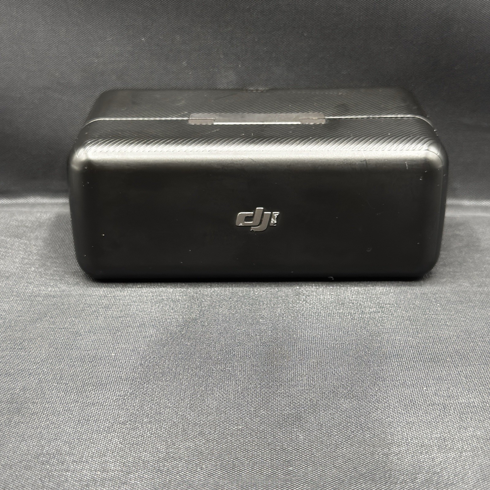 DJI Mic Dual-Transmitter Compact Digital Wireless Microphone System (2TX 1RX)