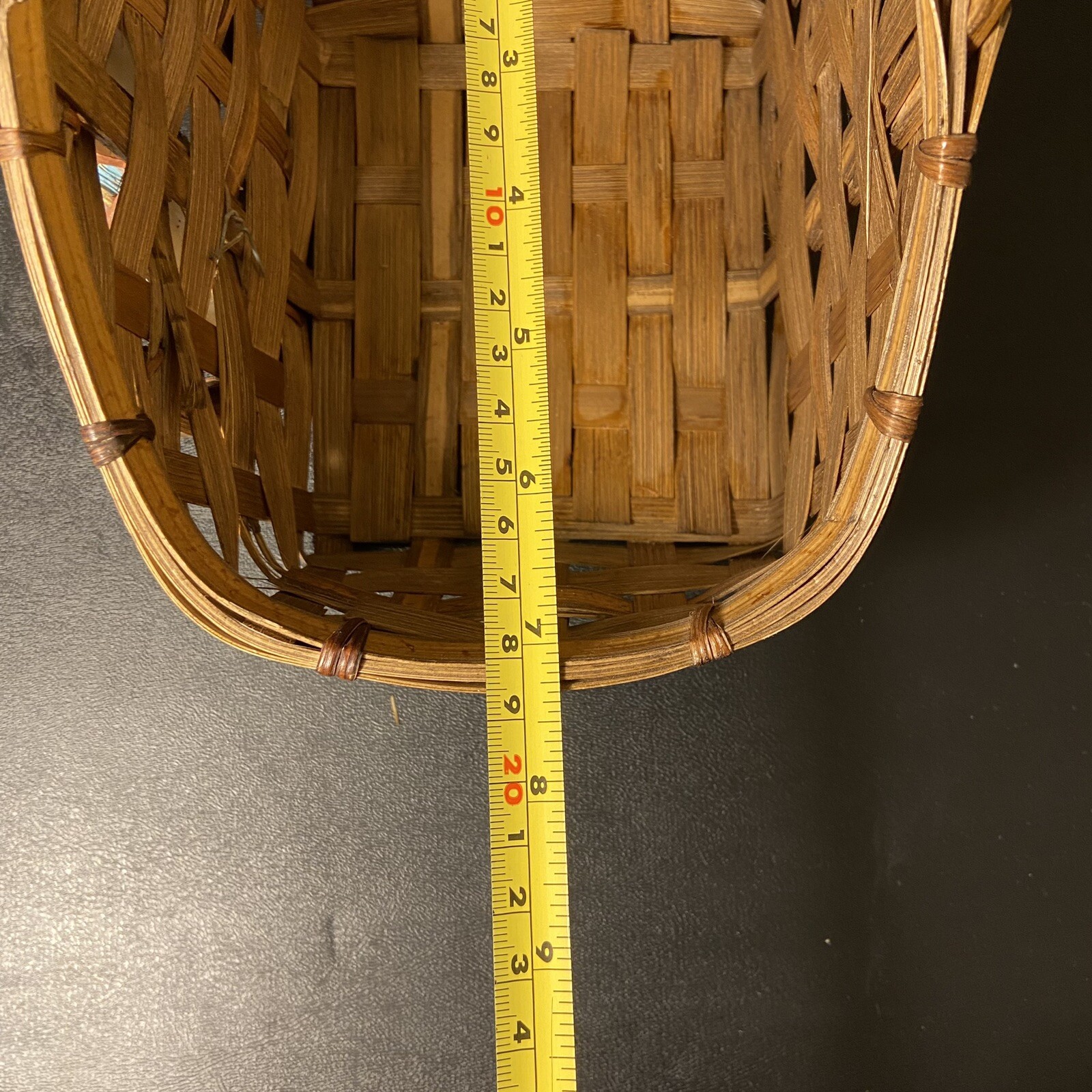 Vtg Wicker Basket Fishing Tackle Woven Grass Rattan 8.5"x7" Water Decor