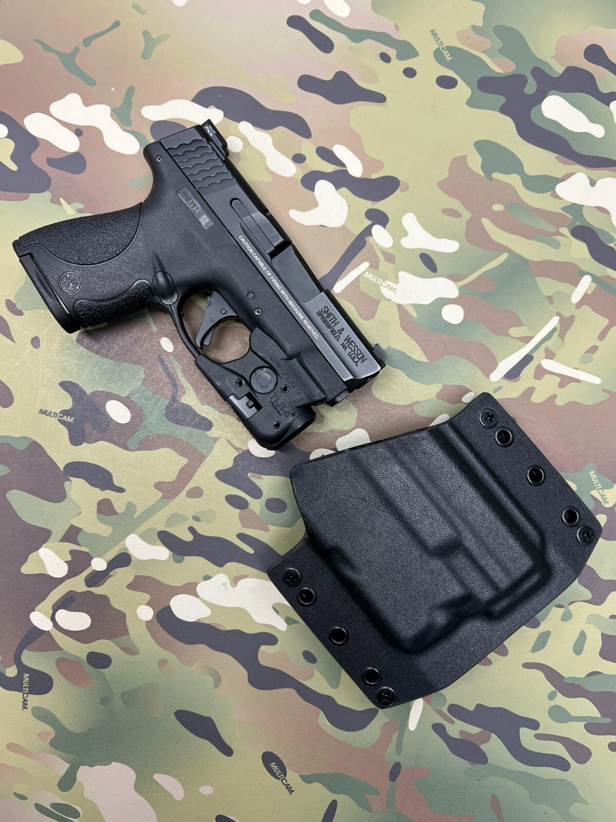 Black Kydex Holster for M&P Shield 9/40 Streamlight TLR-6