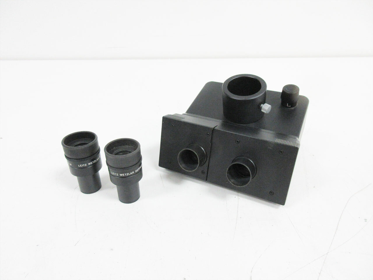LEITZ TRINOCULAR HEAD 512 815/20 W/ 519750 OPTICS PERIPLAN LABORLUX S MICROSCOPE