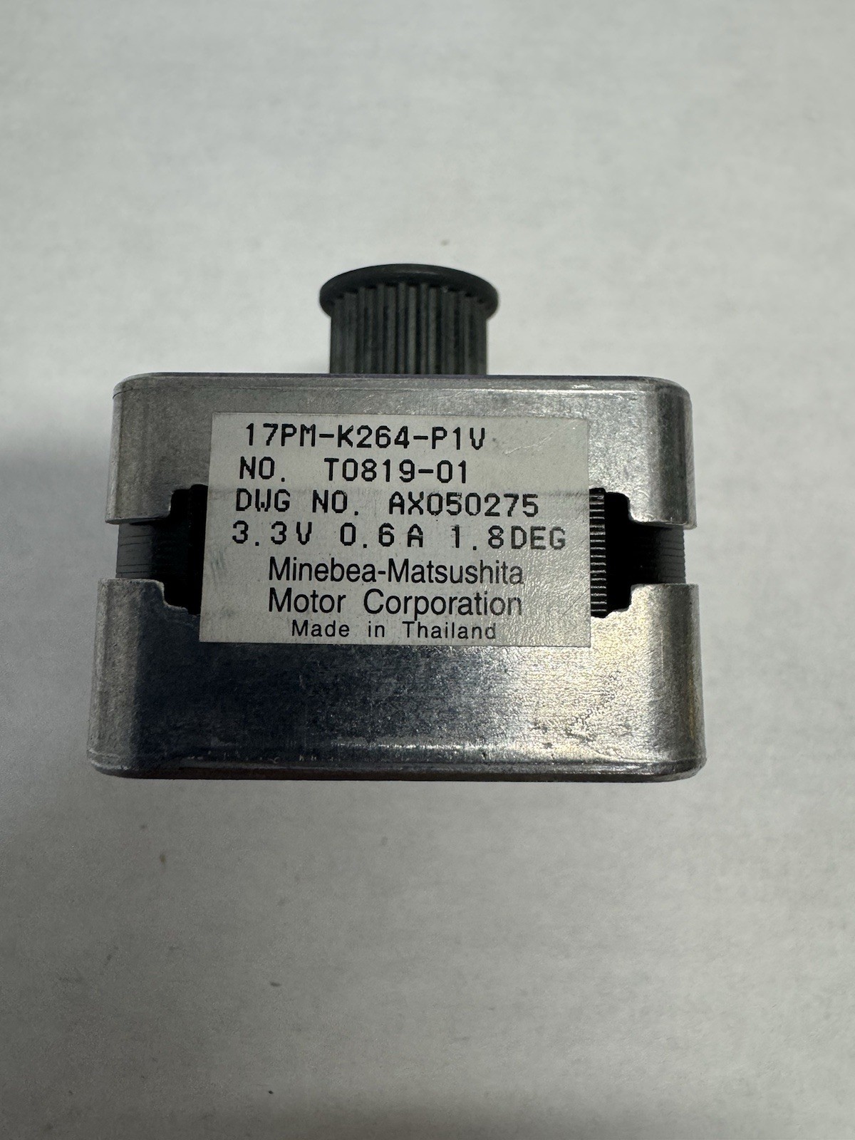 17PM-K264-P1V Stepper Motor NEMA 17 1.8 Degree 3.3V 0.6A w/ Pulley