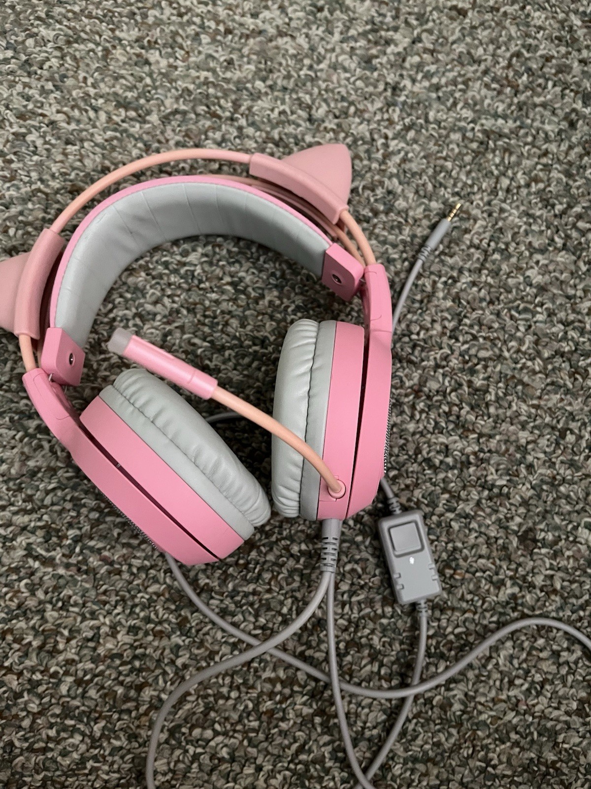 SOMIC 1100 Series Pink/Gray Over-Ear Wired 3.5mm Headset Boom Mic Volume