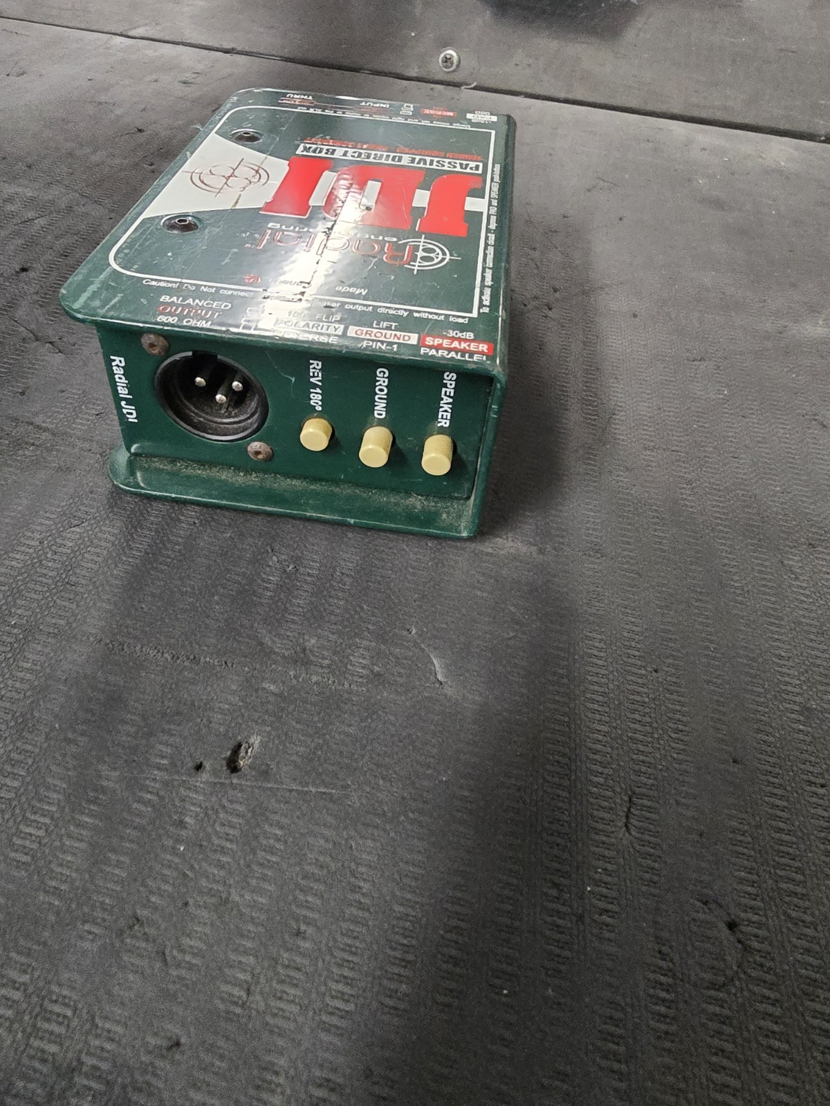 Radial JDI Passive Direct Box