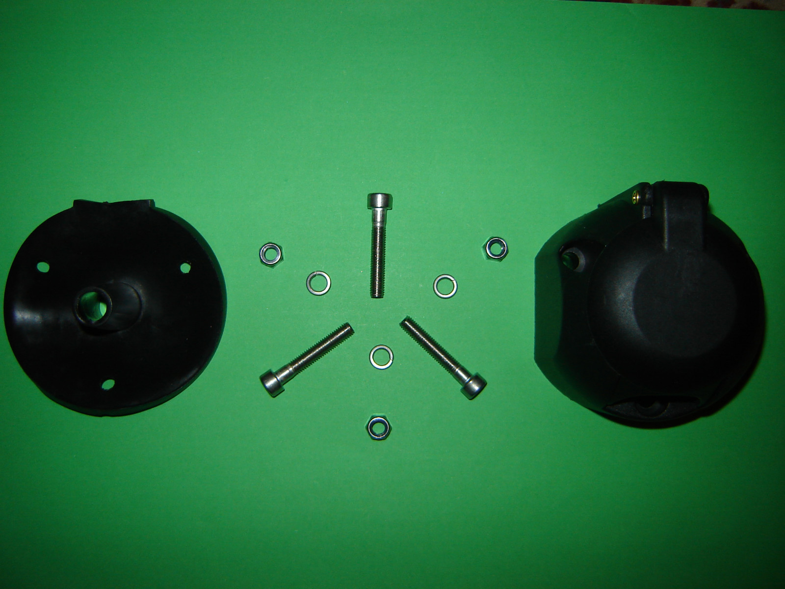 Towing Towbar Socket 12N 7 pin Kit Socket Seal and Stainless Fixings Caravan