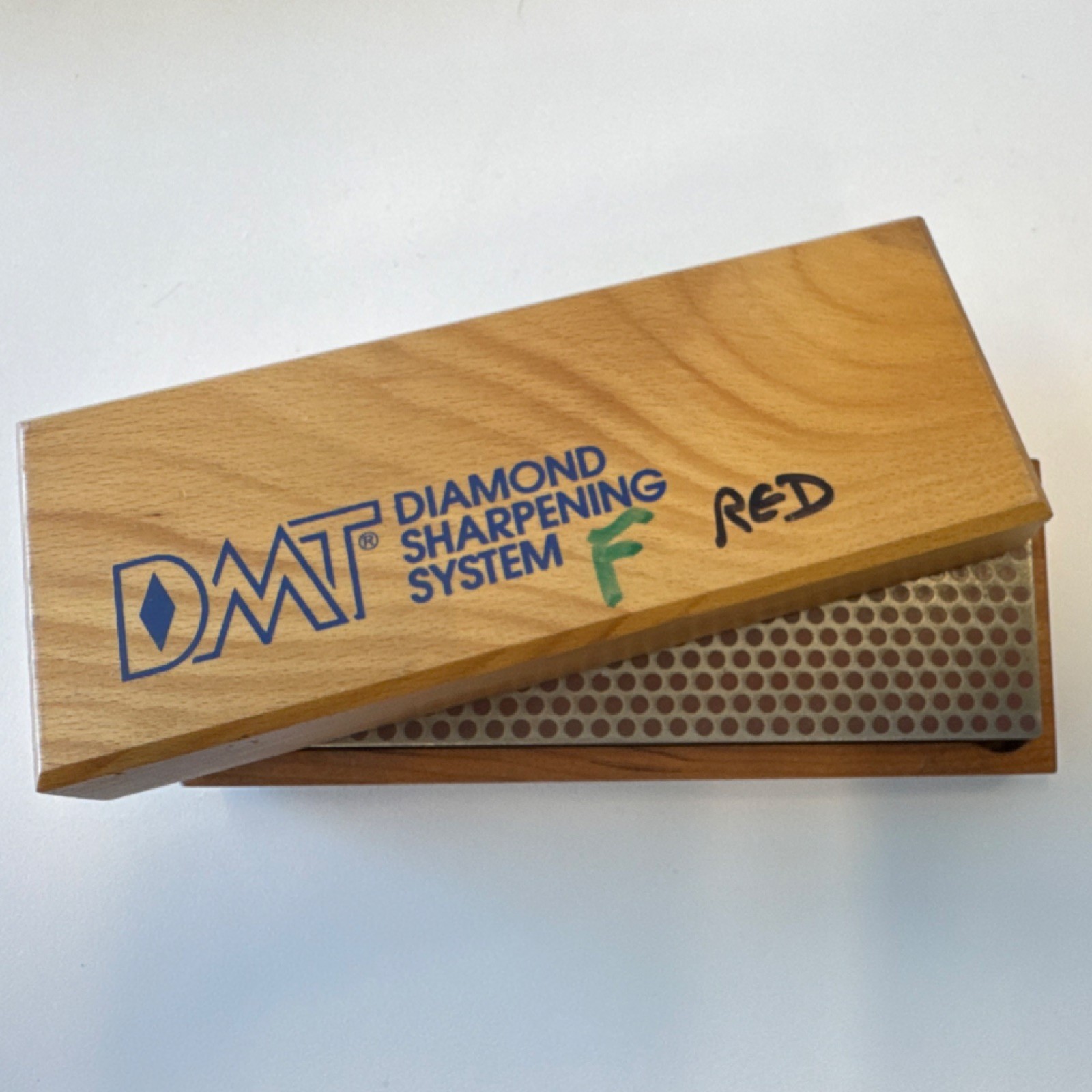 DMT Diamond Red Fine Sharpening Stone with Wooden Case