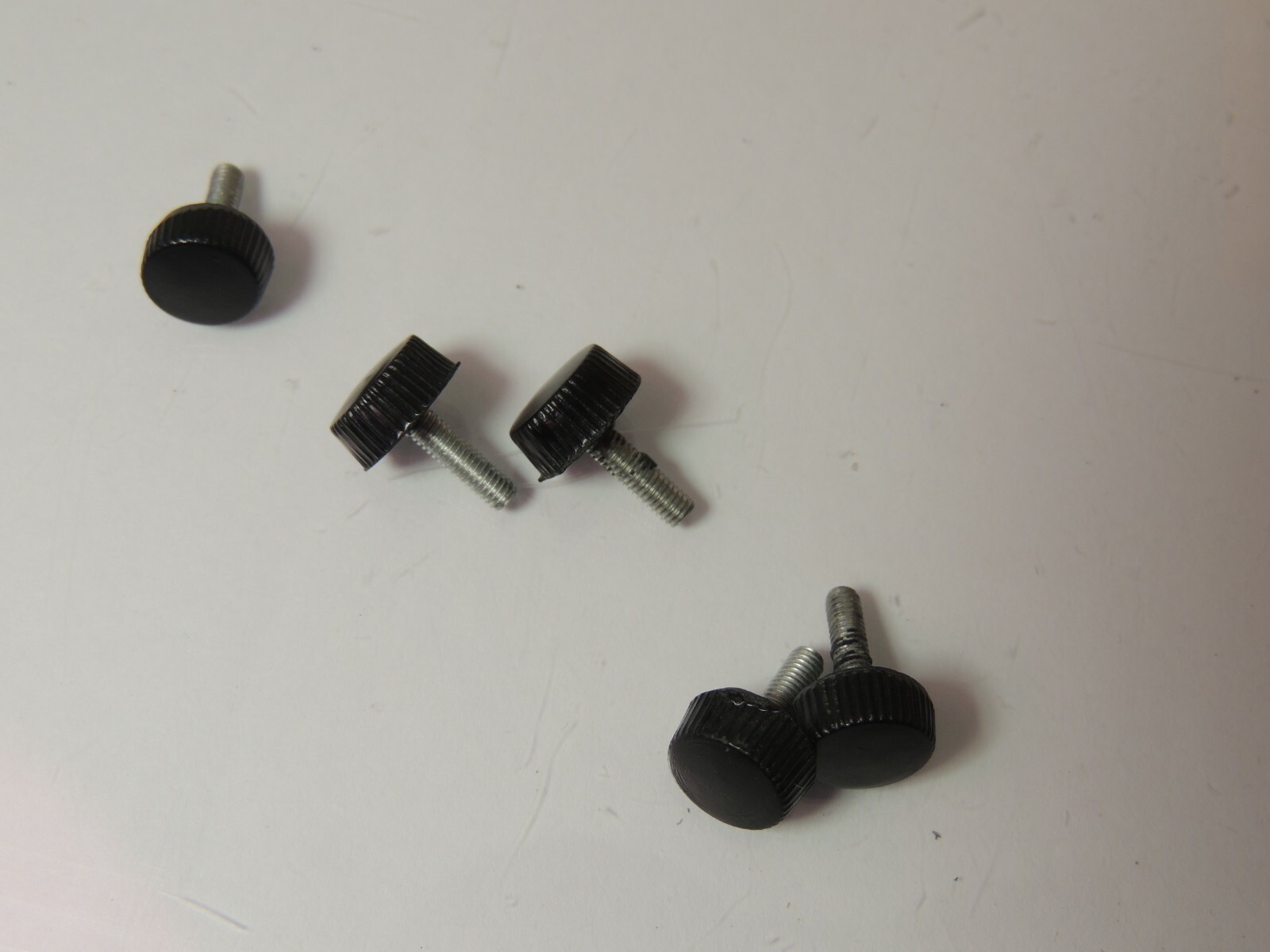 (2) Boss Replacement Thumb Screws for Compact Effects Pedals Thumbscrew BLACK