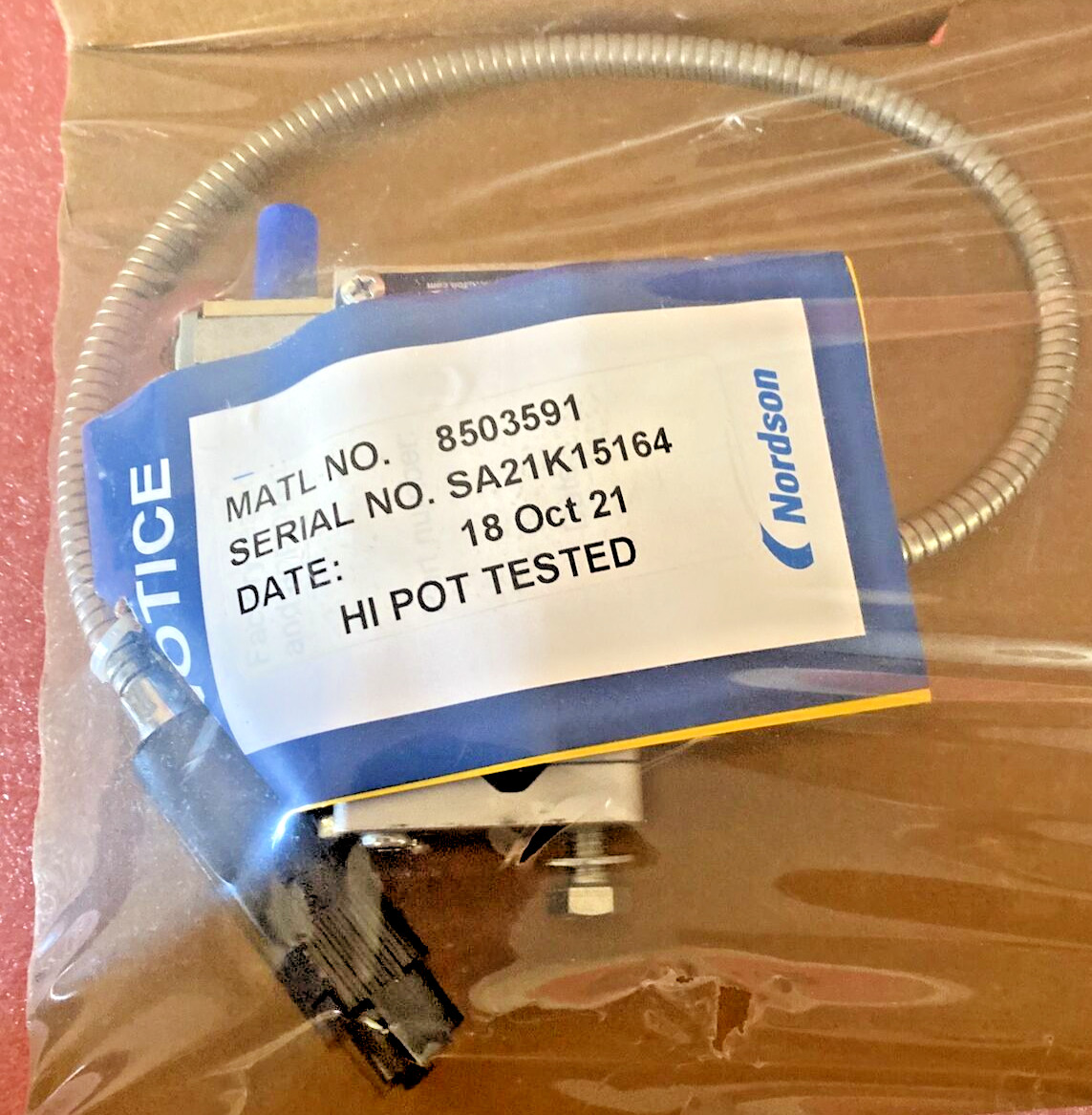 Nordson Blue Series Pnuematic Applicator Part# 8503591 New in Factory Package