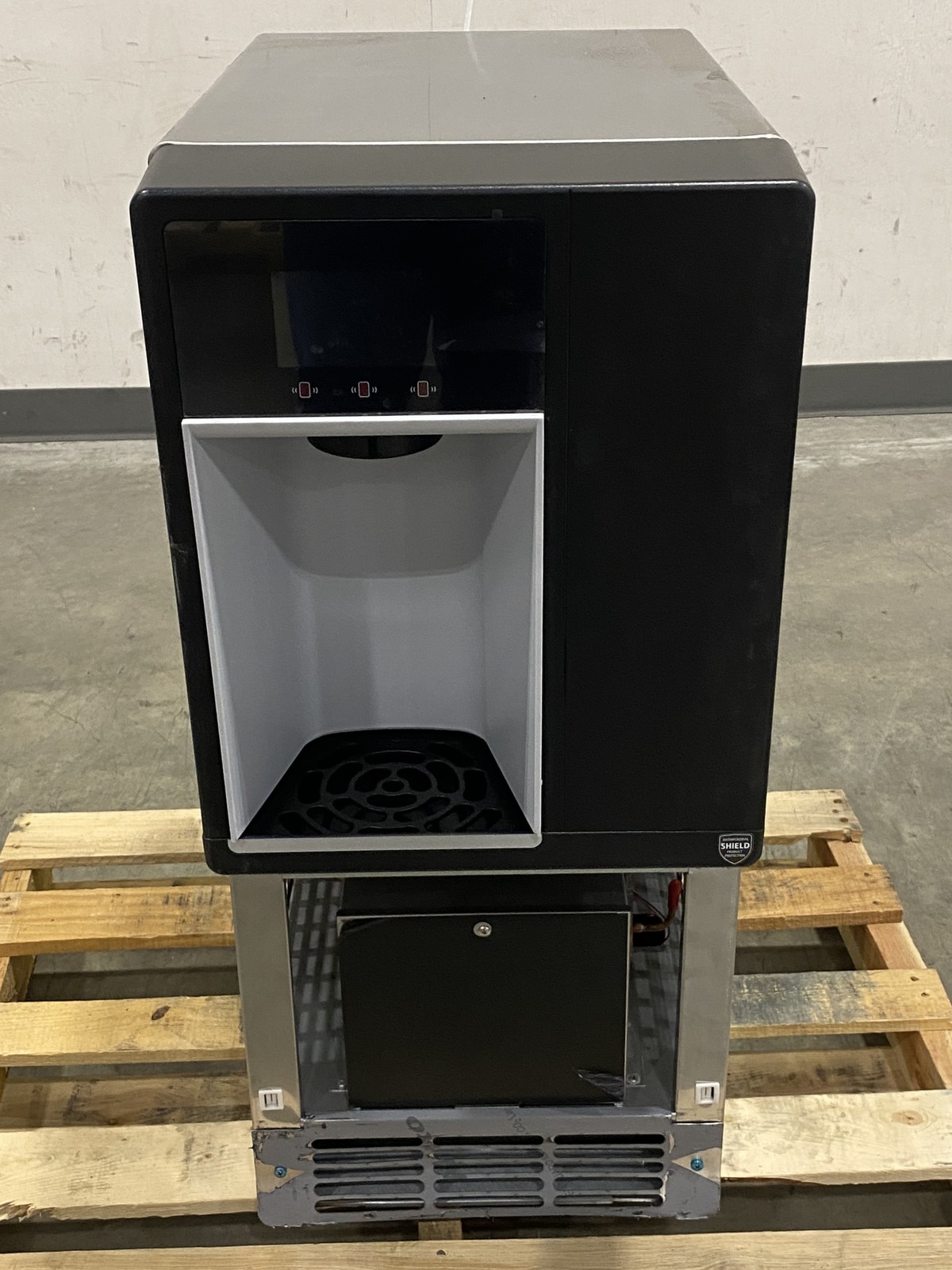 Follett Champion Undercounter Nugget Ice And Water Dispenser 7UC114A-HW-NF-ST-00