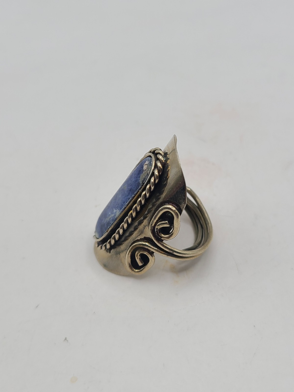 Handmade Sodalite Silvertone Adjustable Size 6 Ring Unsigned 1.25" Long