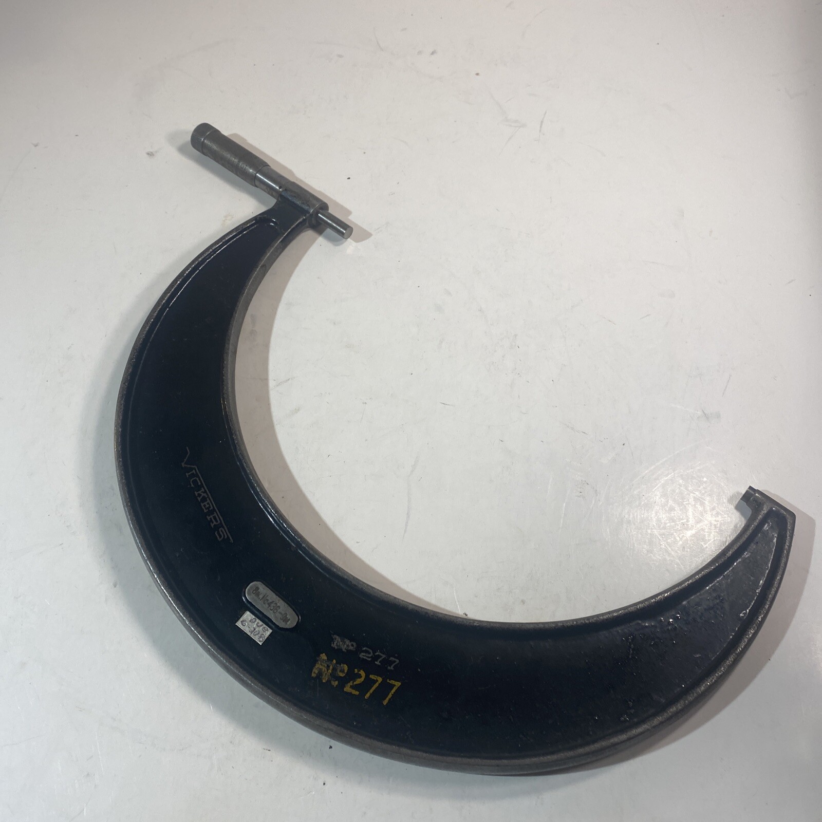 Used Starrett No 436 8-9” Micrometer (N)