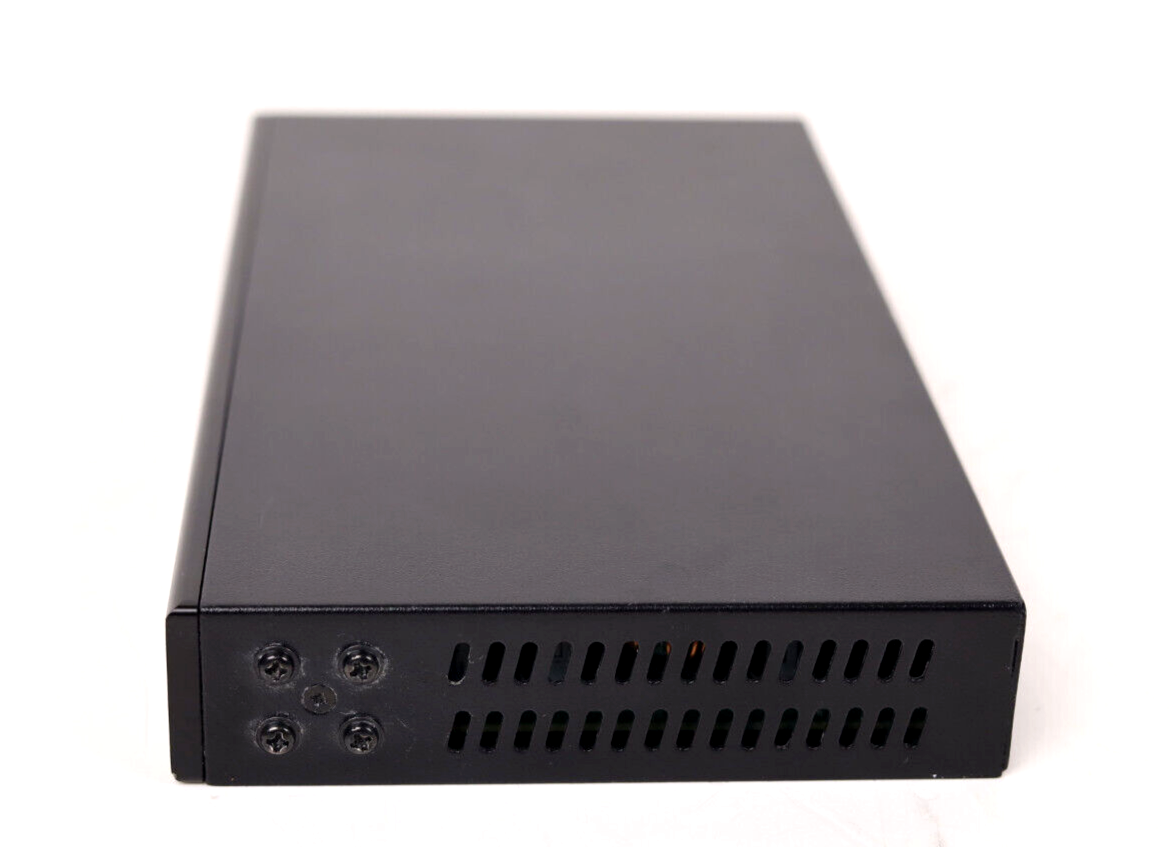 Pakedge Device Software SX-8P Managed Gigabit Switch o886