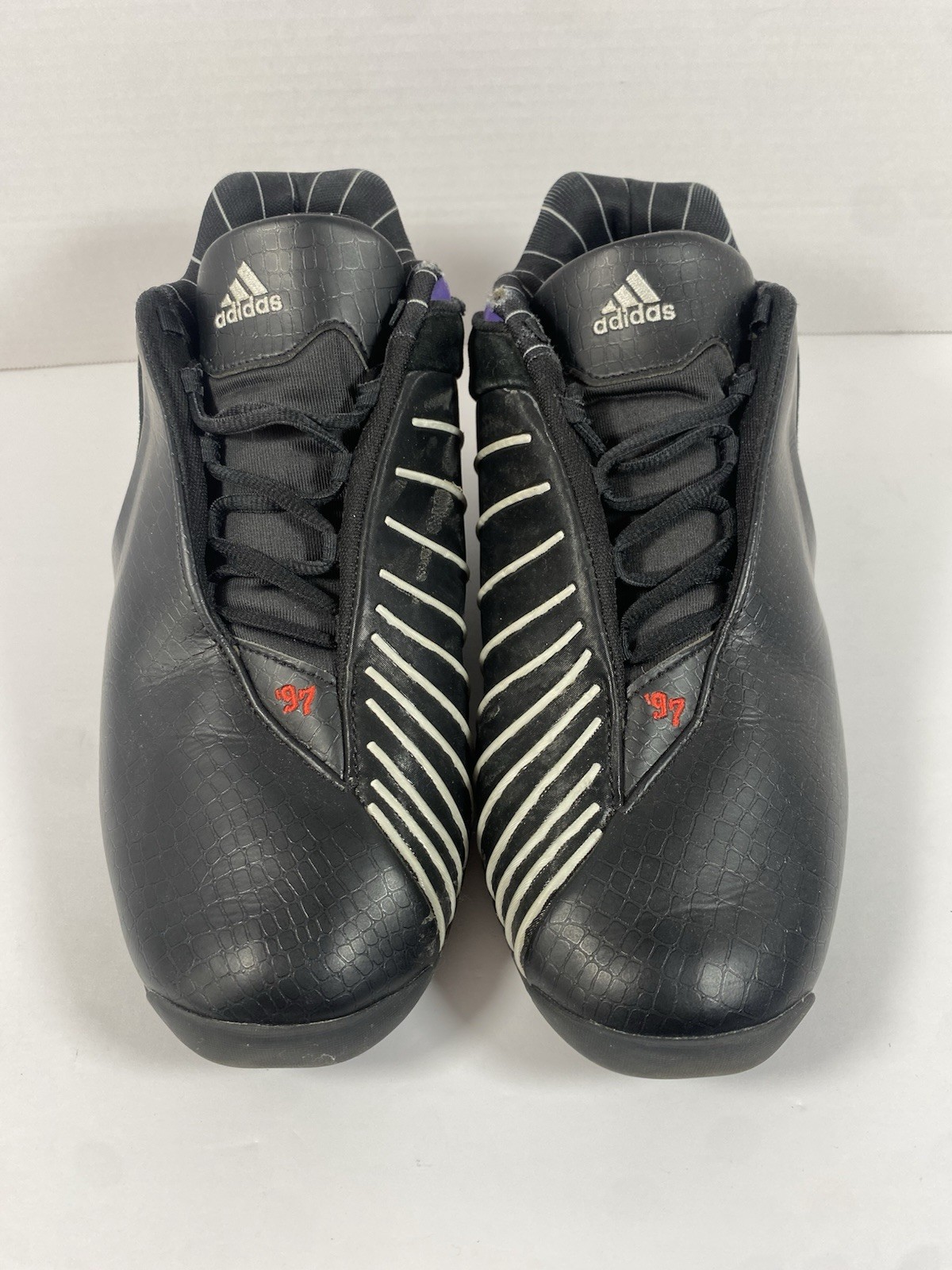 ADIDAS T-MAC 3 Restomod Size 9.5 GY2394 Basketball Shoes Black Purple Lace Up