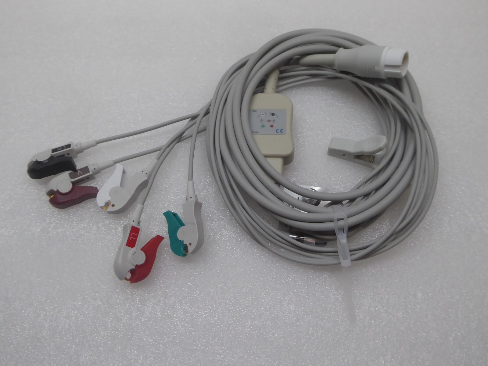 USOC One-piece ECG Cable USOCM1986A Philips 5-lead Shield, Grabber end, 12 Pins