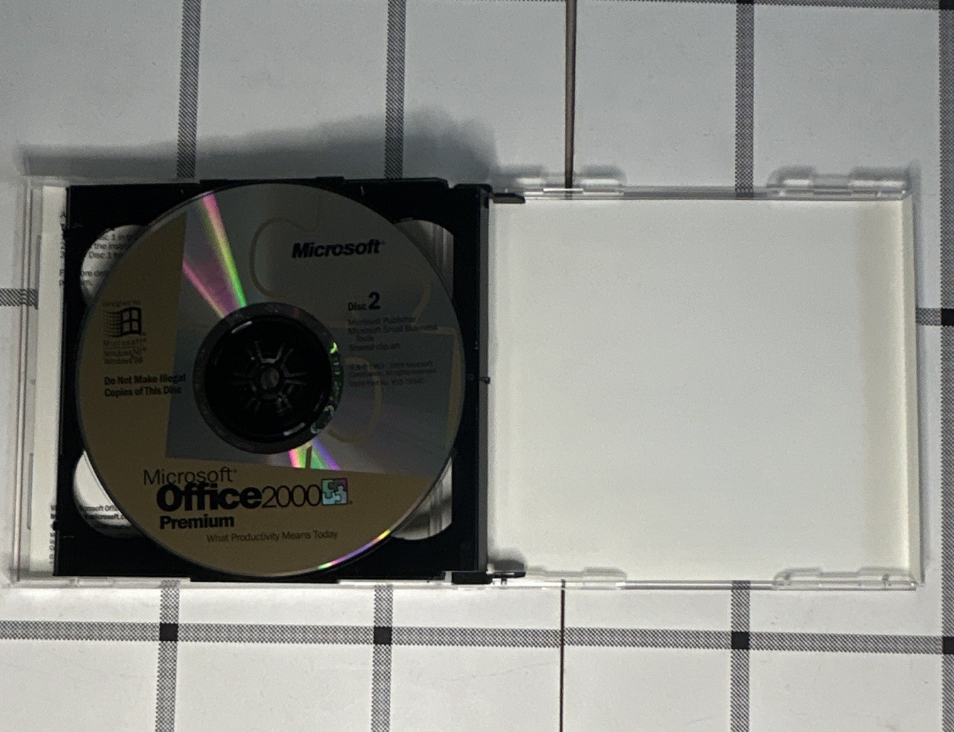 Microsoft Office 2000 Premium 2CD + Developer Tools CD, Windows, English (1 PC)