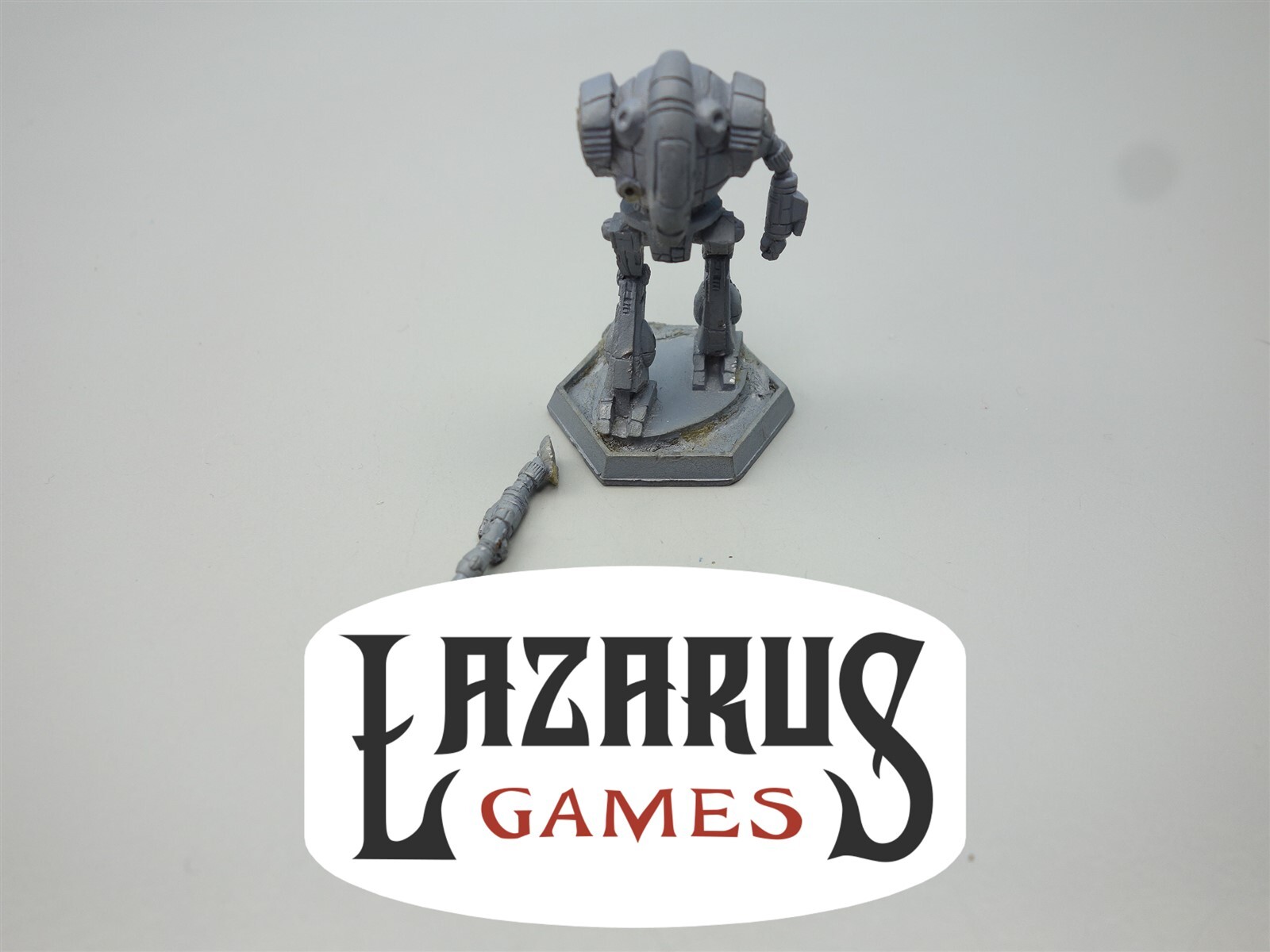 Battletech: Caesar Mech (primed oop metal)