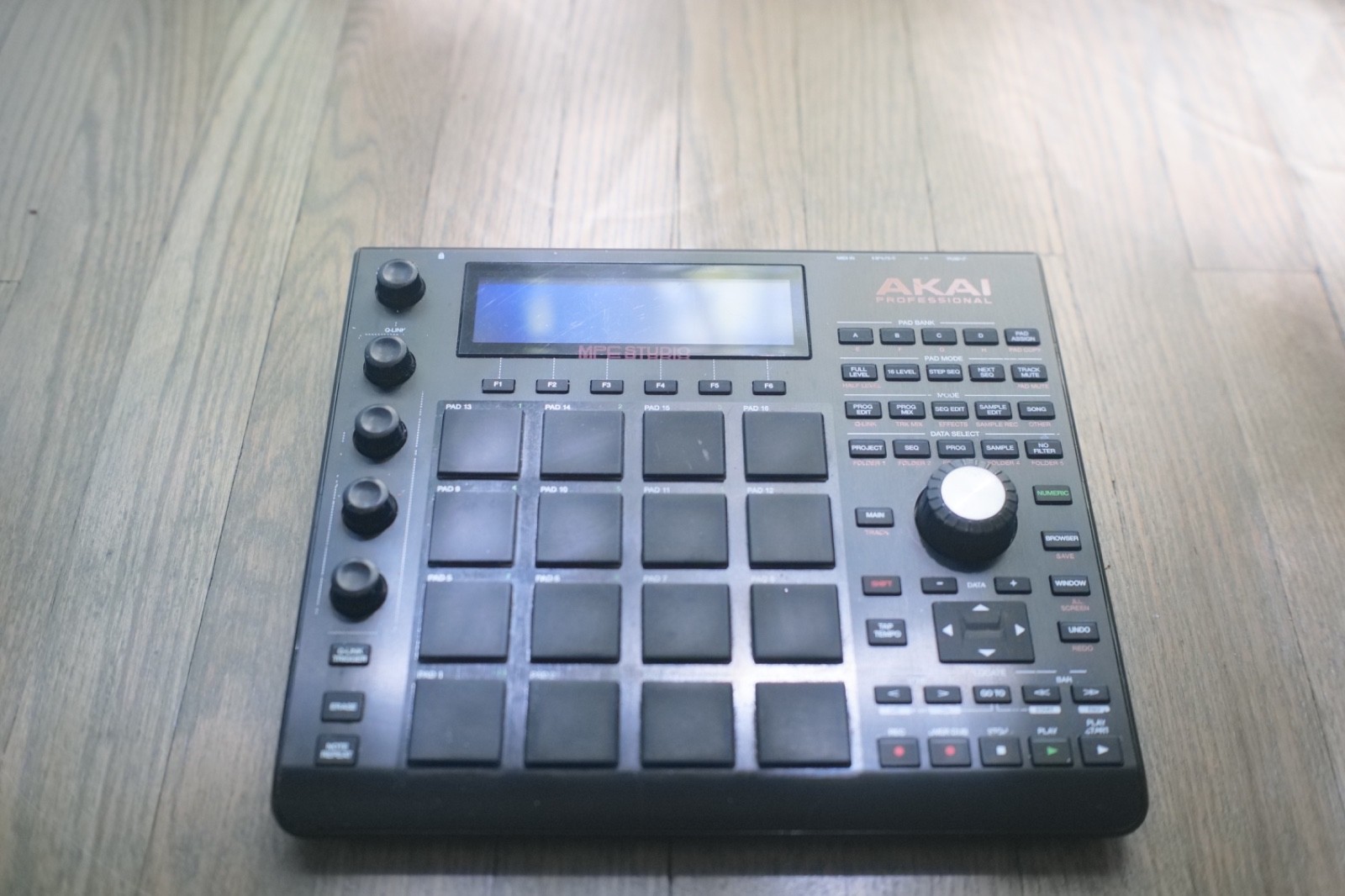 Akai MPC Studio Black Pad Controller