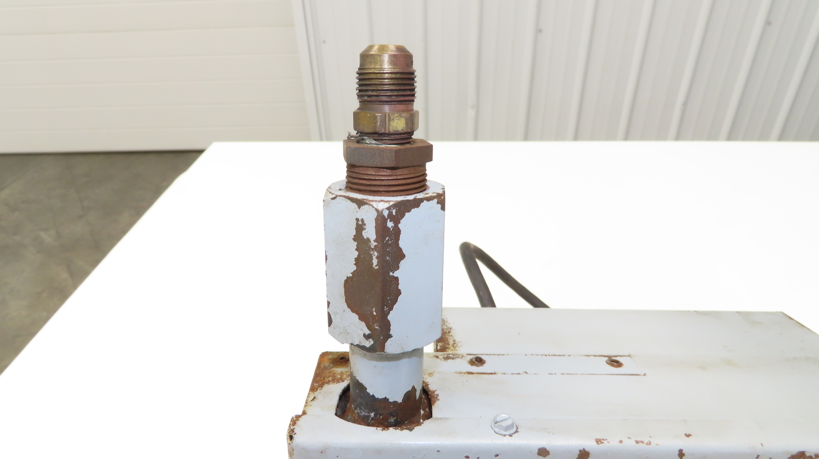 BME-141-N Heat Exchanger 115V Single Pass Side Connection With Attached Filter