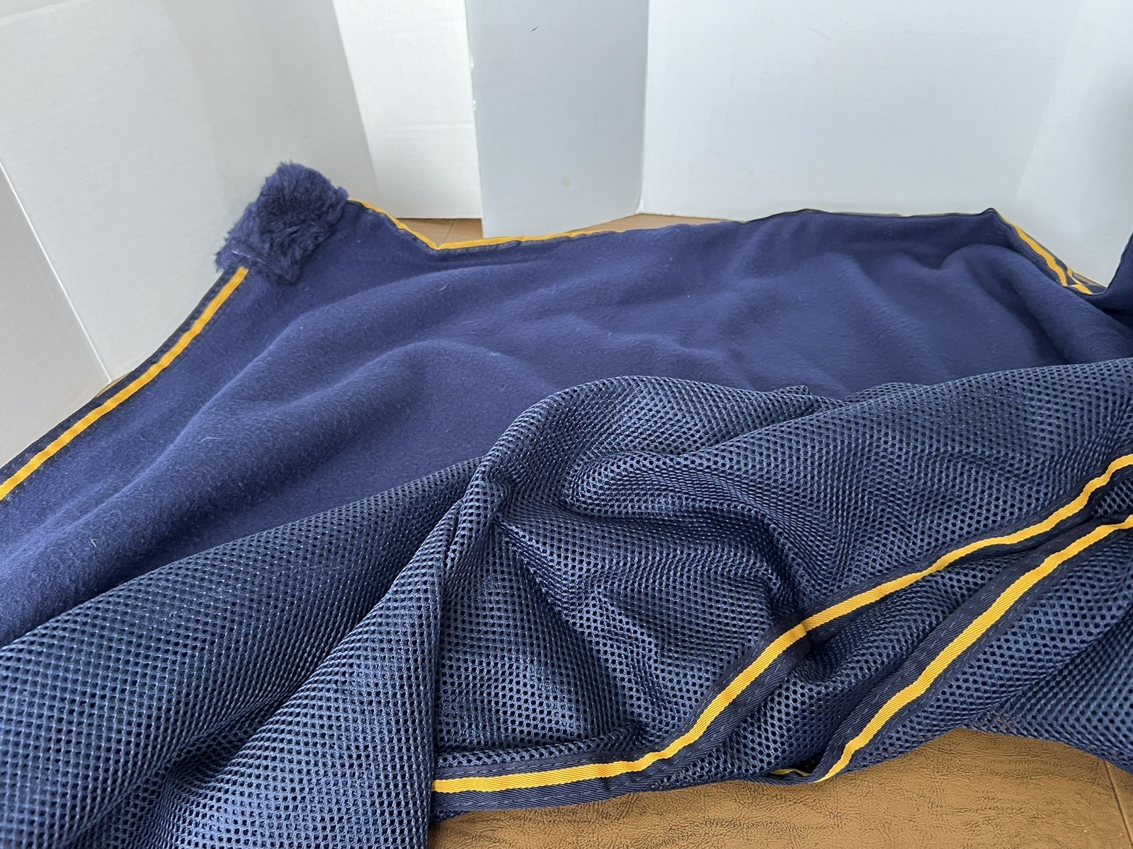 Horse Polar Fleece And Mesh Cooler Size 81 Two Buckle Front And Tail Cord