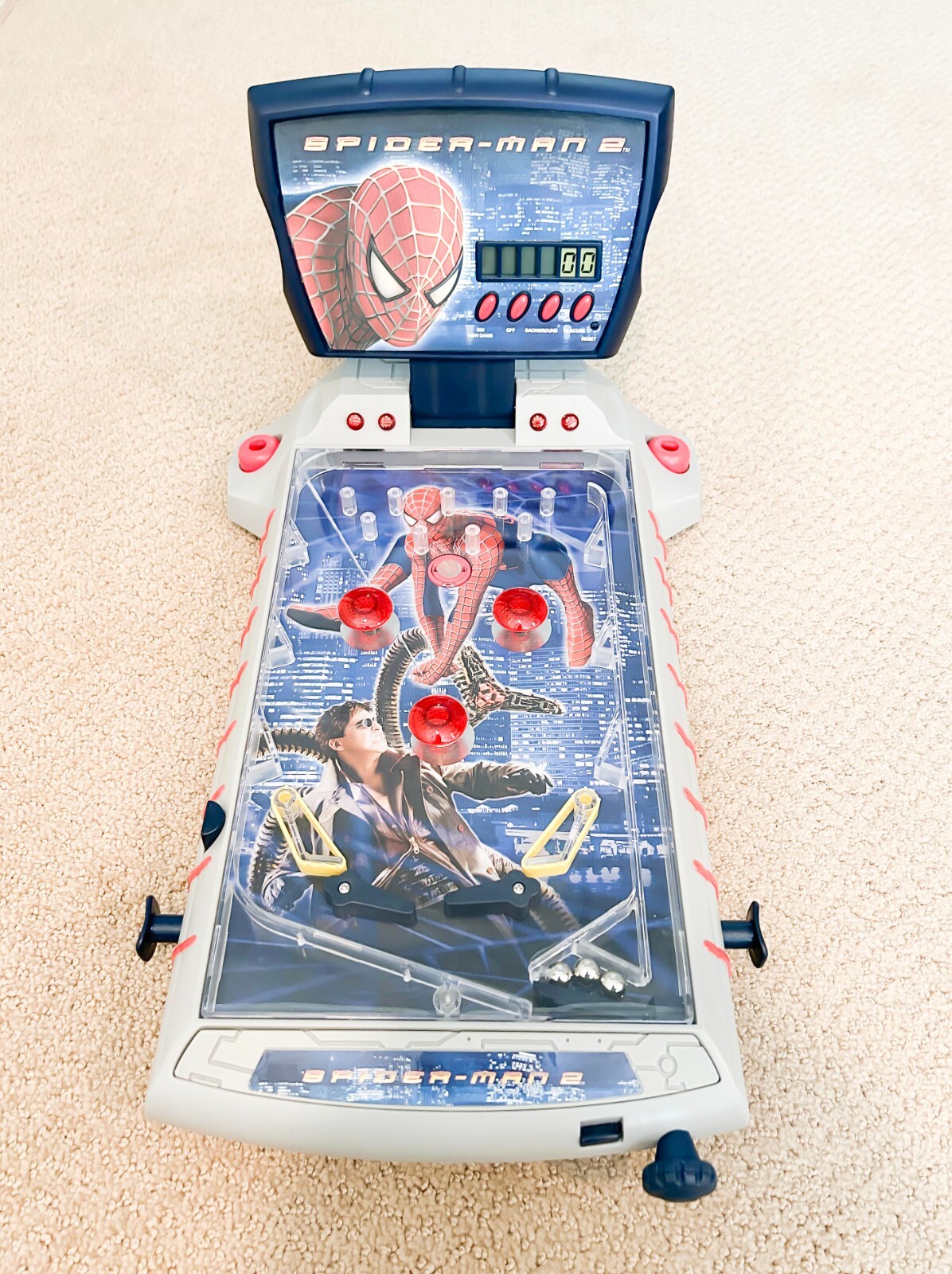 Vintage 2004 Marvel Heroes Spider-Man Electronic Tabletop Pinball Game
