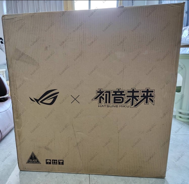 ROG STRIX HELIOS Hyperion GX601S × Hatsune Miku Edition Chassis GX601S