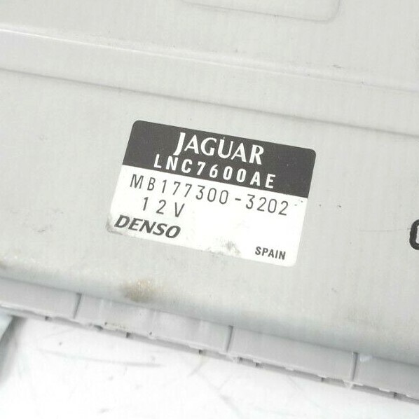 98-03 Jaguar XJ8 Climate Temperature Control Module Unit OEM