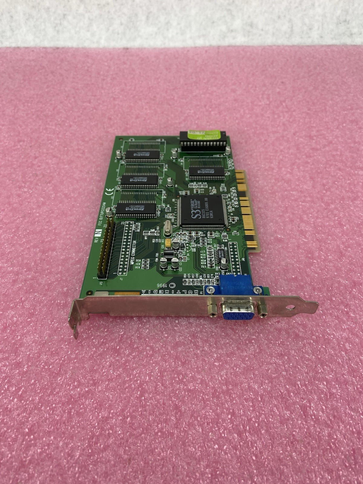 Diamond Multimedia Stealth 3D 2000 PCI Graphics Card