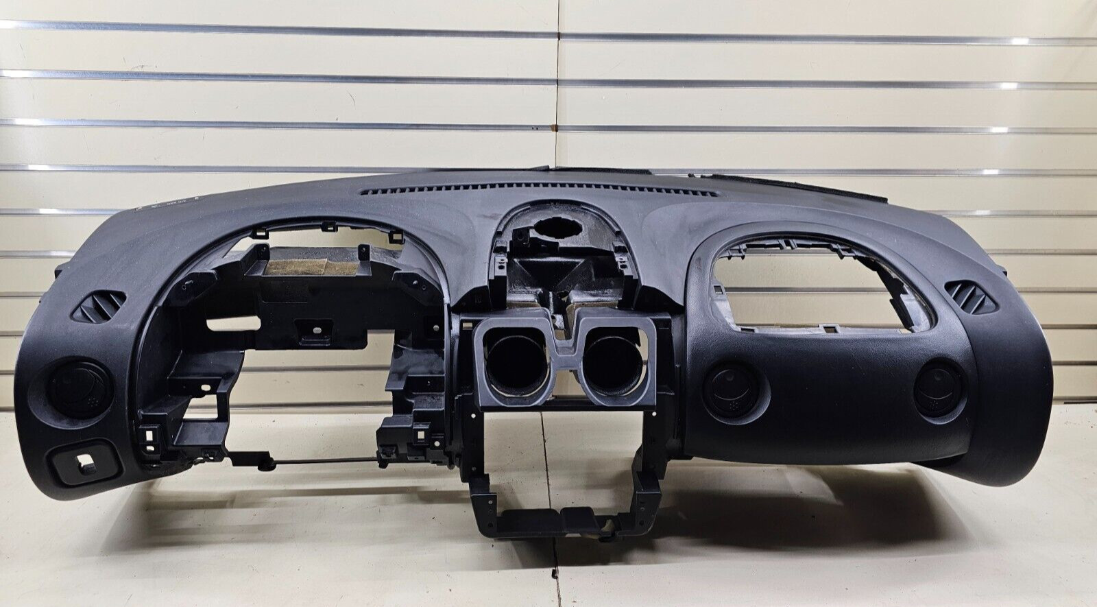🔥00-05 Mitsubishi Eclipse Front Dash Inner Dashboard Core Frame Mount Assembly