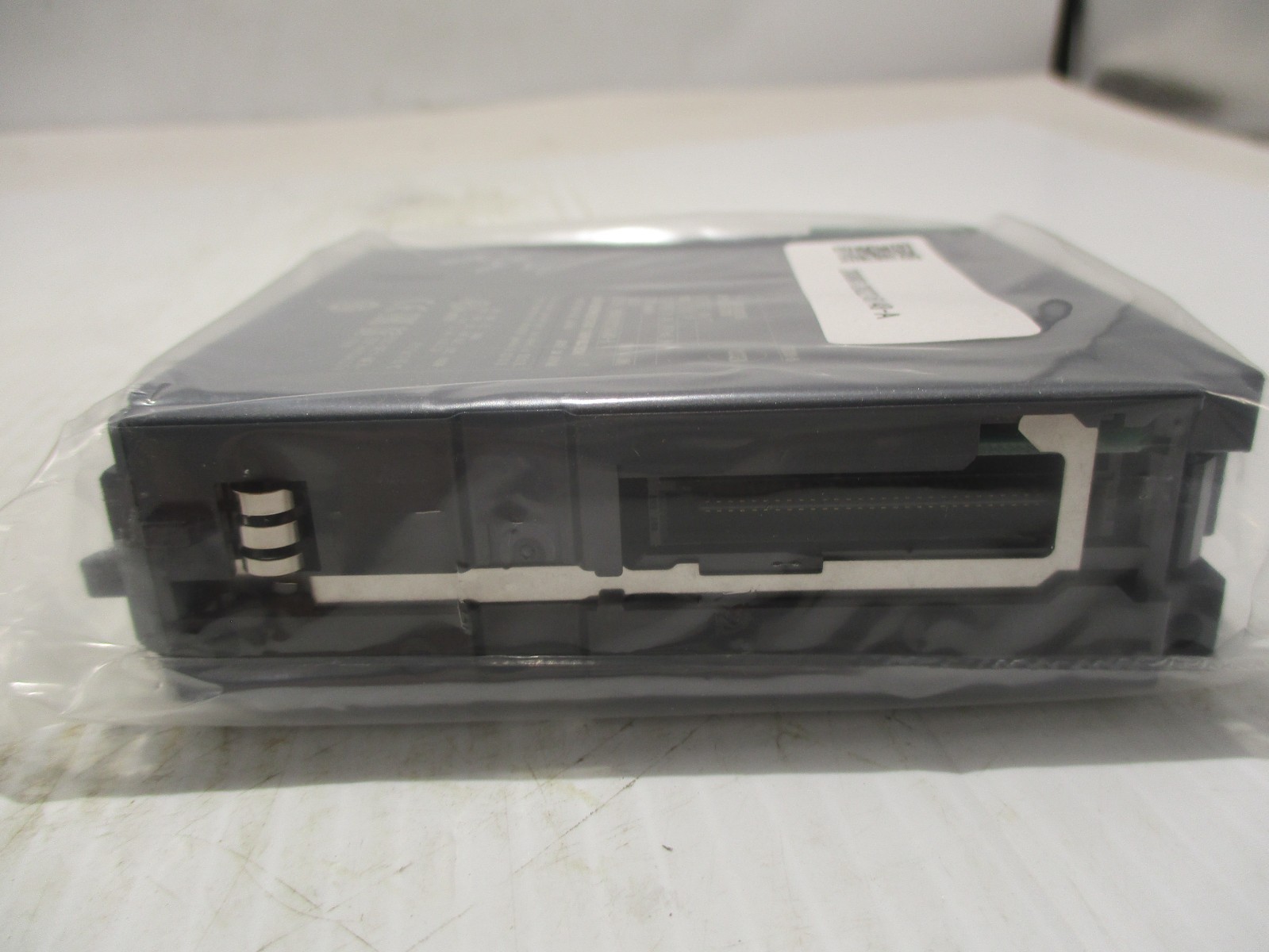 NEW MITSUBISHI QY81 32 POINT OUTPUT MODULE