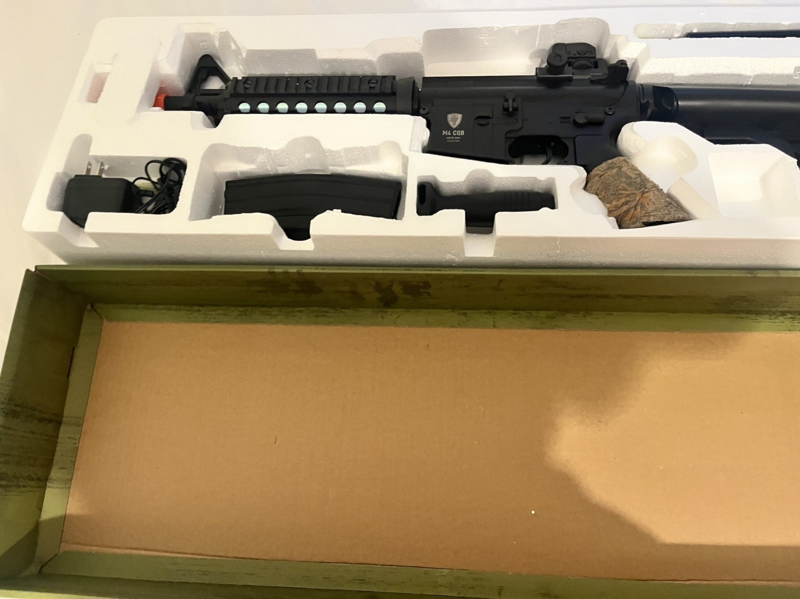 Elite Force M4 CQB AEG Airsoft Rifle – Fully Working