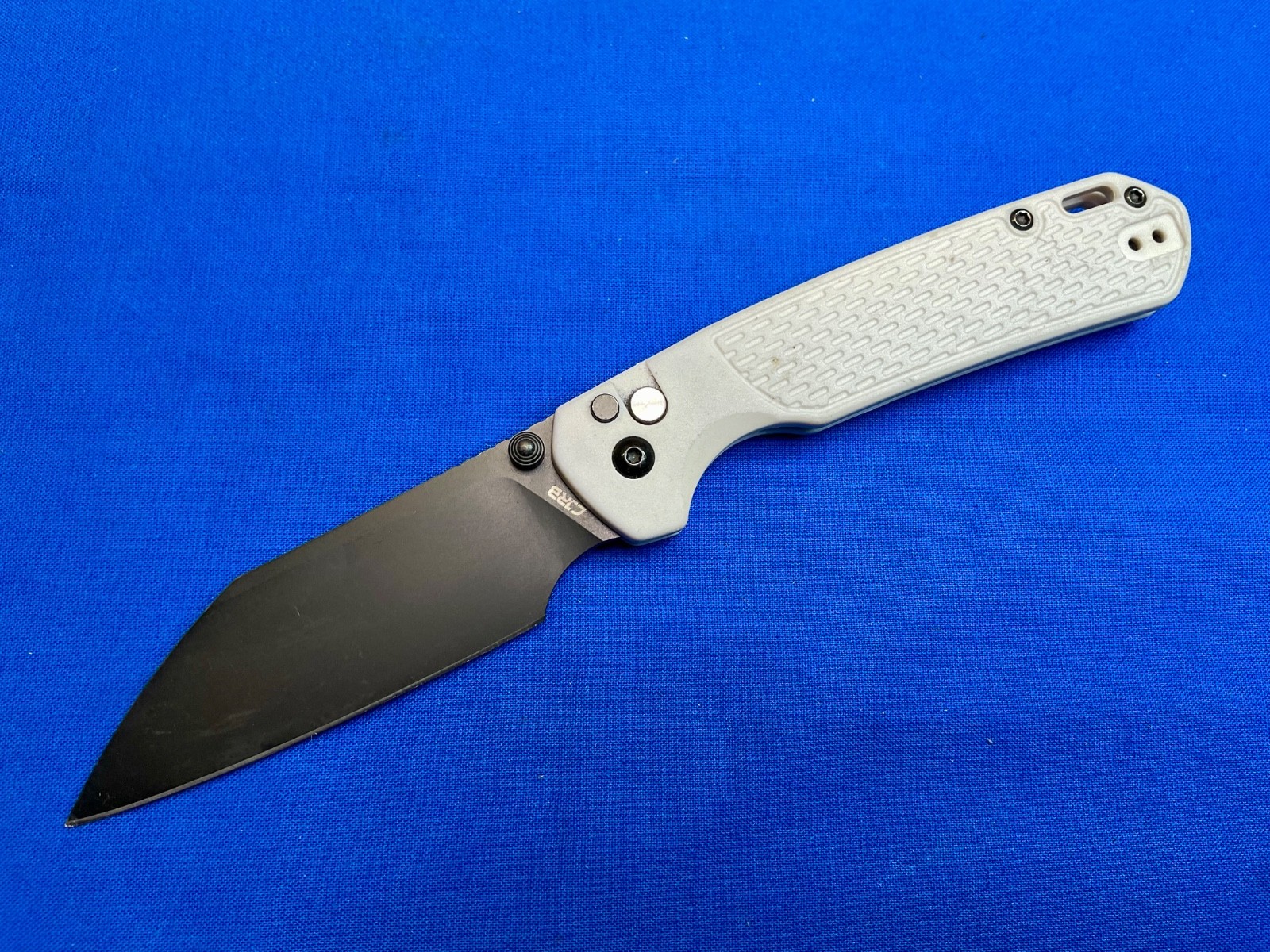 CJRB Large Pyrite-Light J1945L AR-RPM9 Steel Blade FRN Handle Pocket Knife