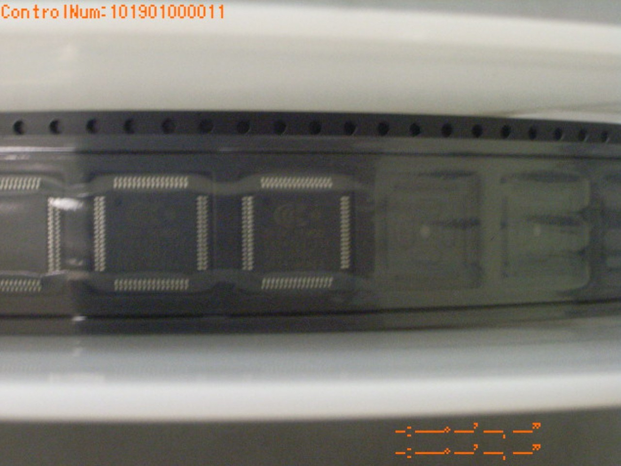 CX24123-11Z - Conexant Systems Inc - IC, DEMODULATOR/DECODER, TQFP64 ( 2 pcs