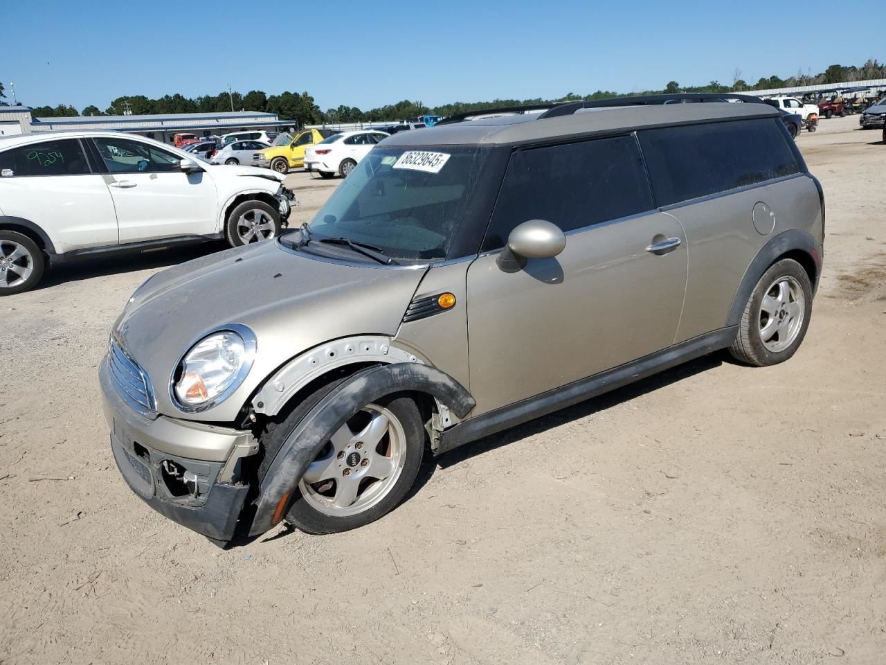CLUBMAN   2010 Glove Box 4925249