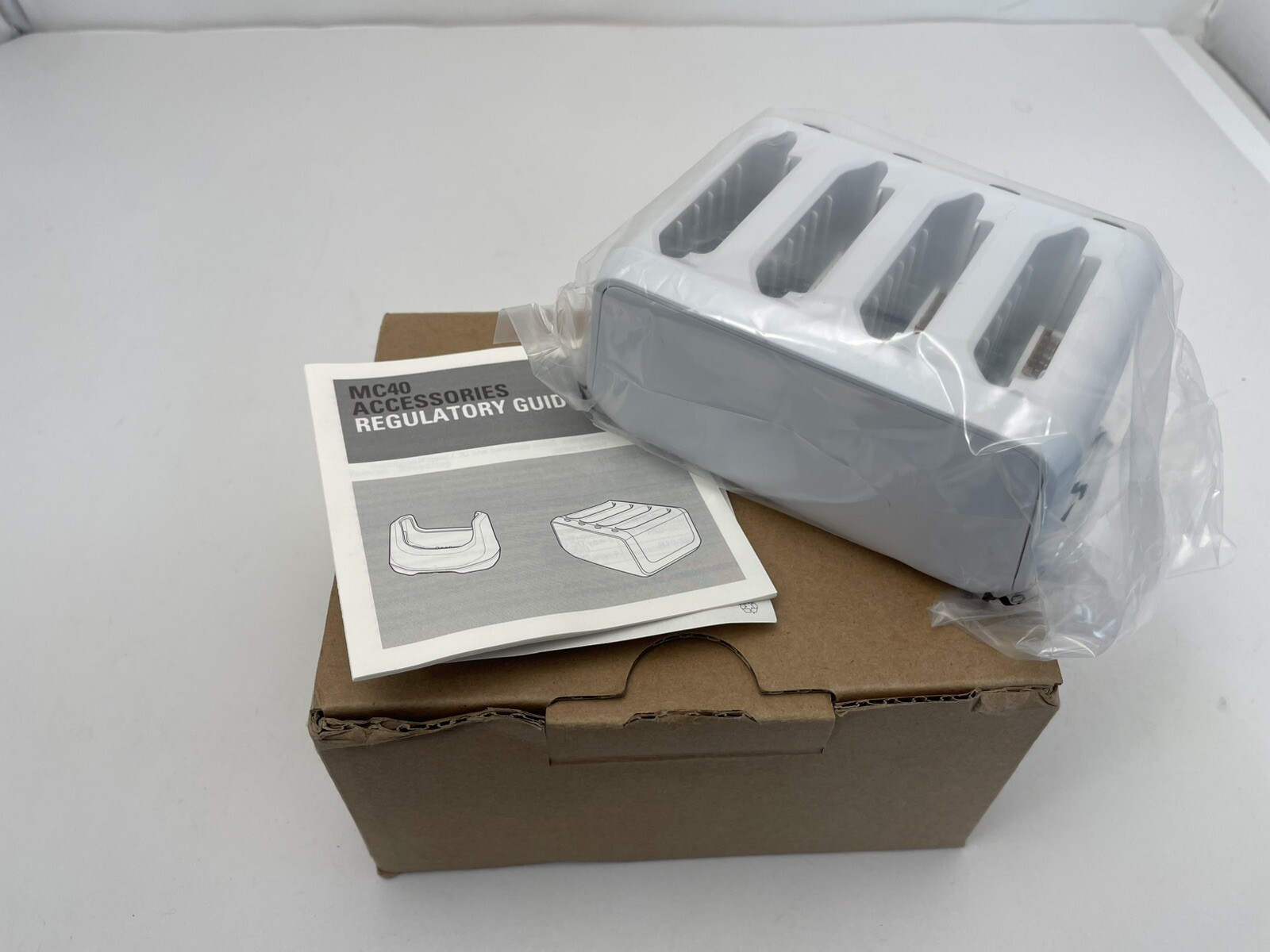 Symbol SACMC40XX-4 Slot Battery Charger Cradle for MC40 SACMC40XX-4000HC New