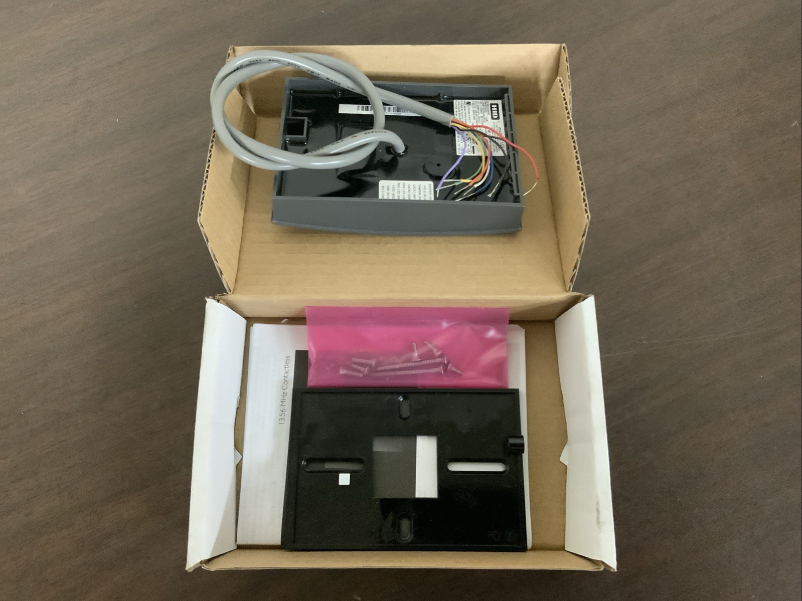 HID 6125CGN0000 multiCLASS RP40 Wall Switch Reader RP40CGNN