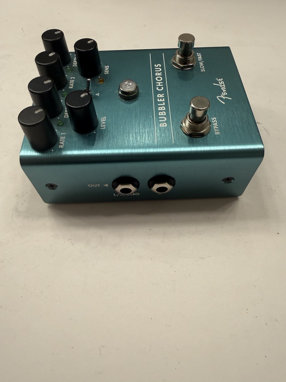 Fender Bubbler Analog Chorus Guitar Effect Pedal + Box