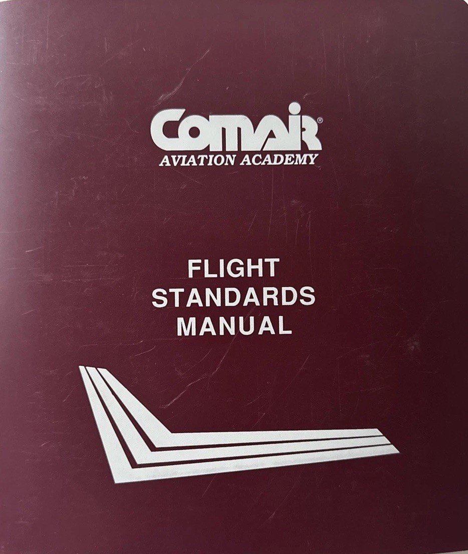 Comair PIPER PA44-180 Flight Standards Manual *EXCELLENT*