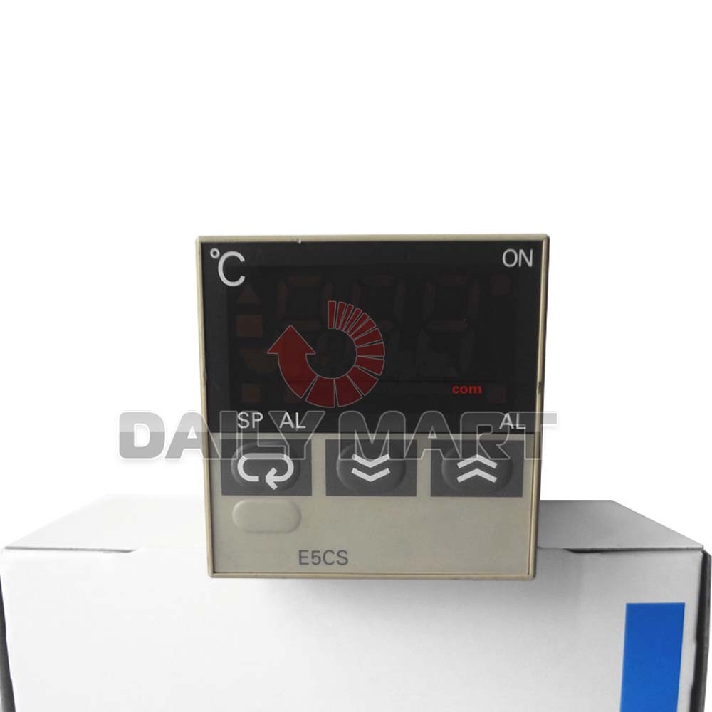 Brand New in Box Omron E5CS-Q1KJX Temperature Controller