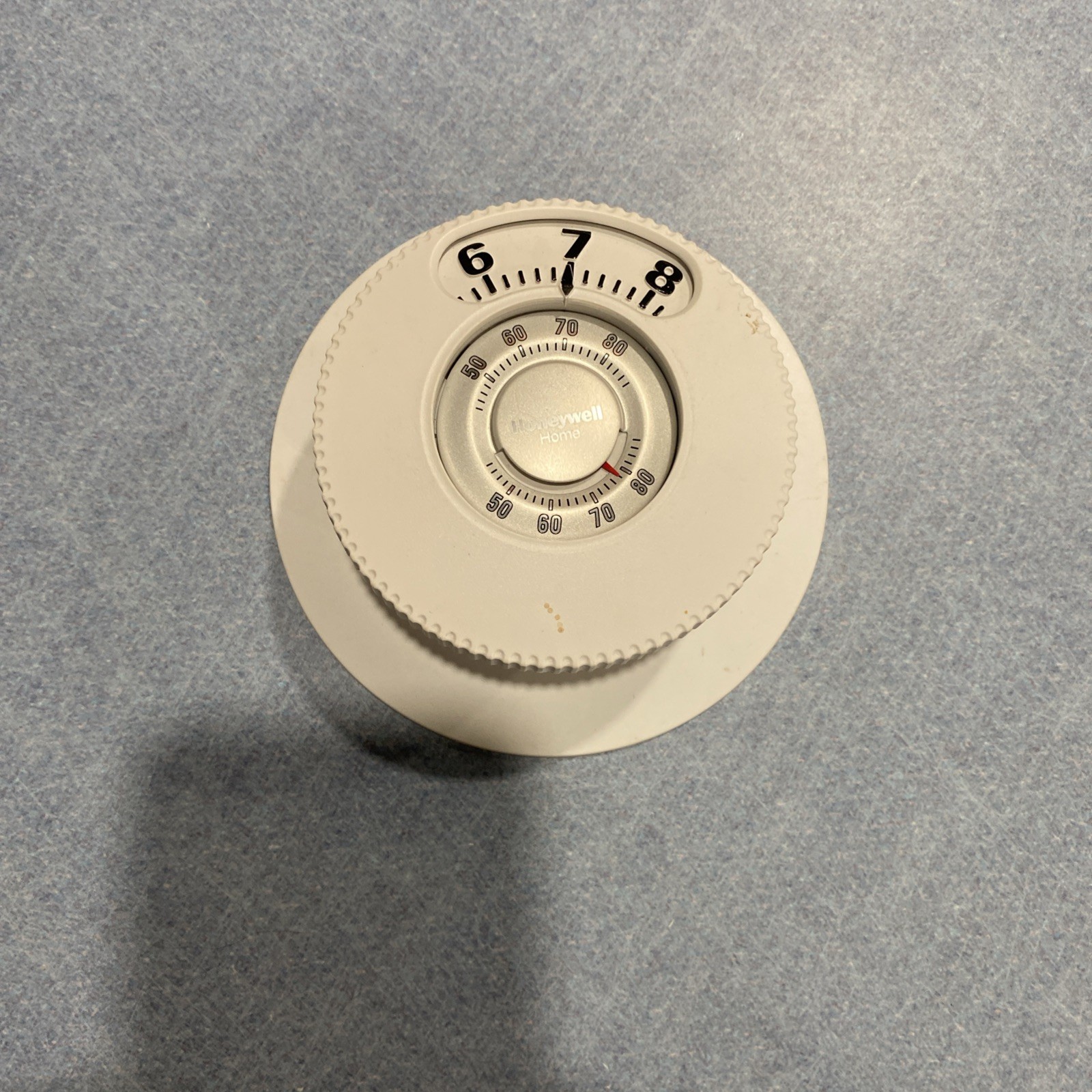 Honeywell T87N1026 Round, Easy-To-See Mercury-Free Thermostat, 1H/1C