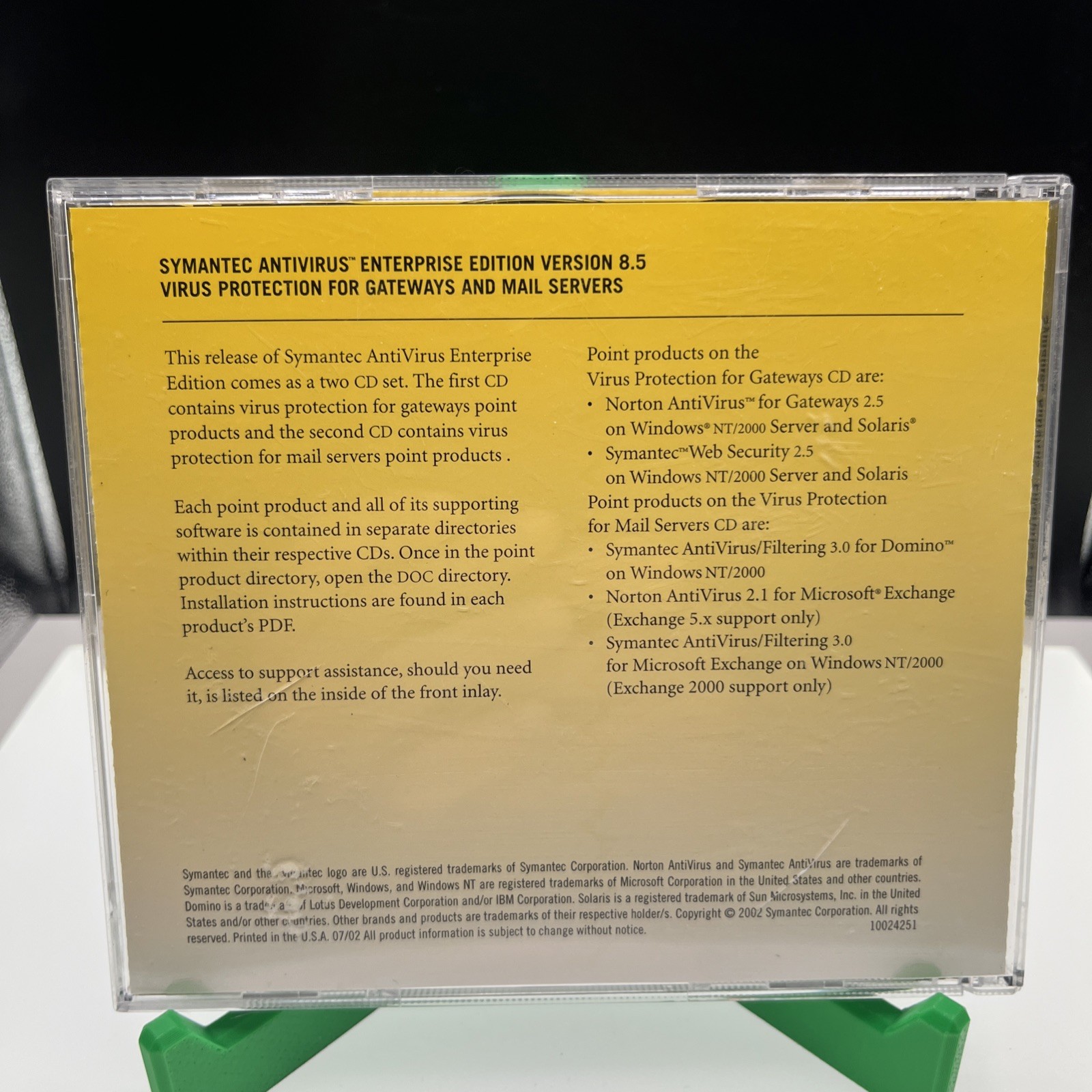VINTAGE SOFTWARE | Symantec AntiVirus Enterprise Edition Version 8.1 (2 CD'S)