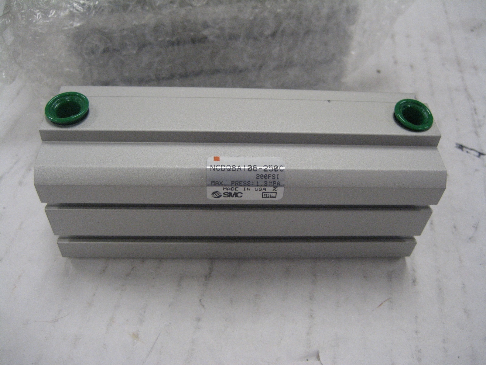 SMC PNEUMATIC CYLINDER # NCDQ8A106-250C 2.5" STROKE