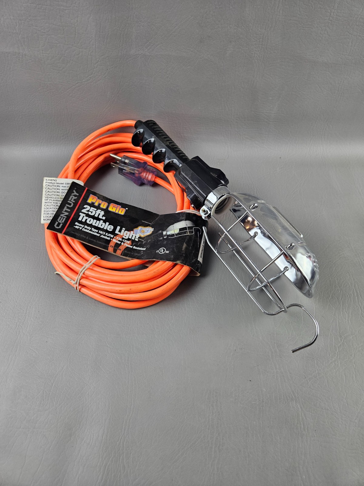 Pro Glo 25ft Trouble Light Heavy-Duty type
