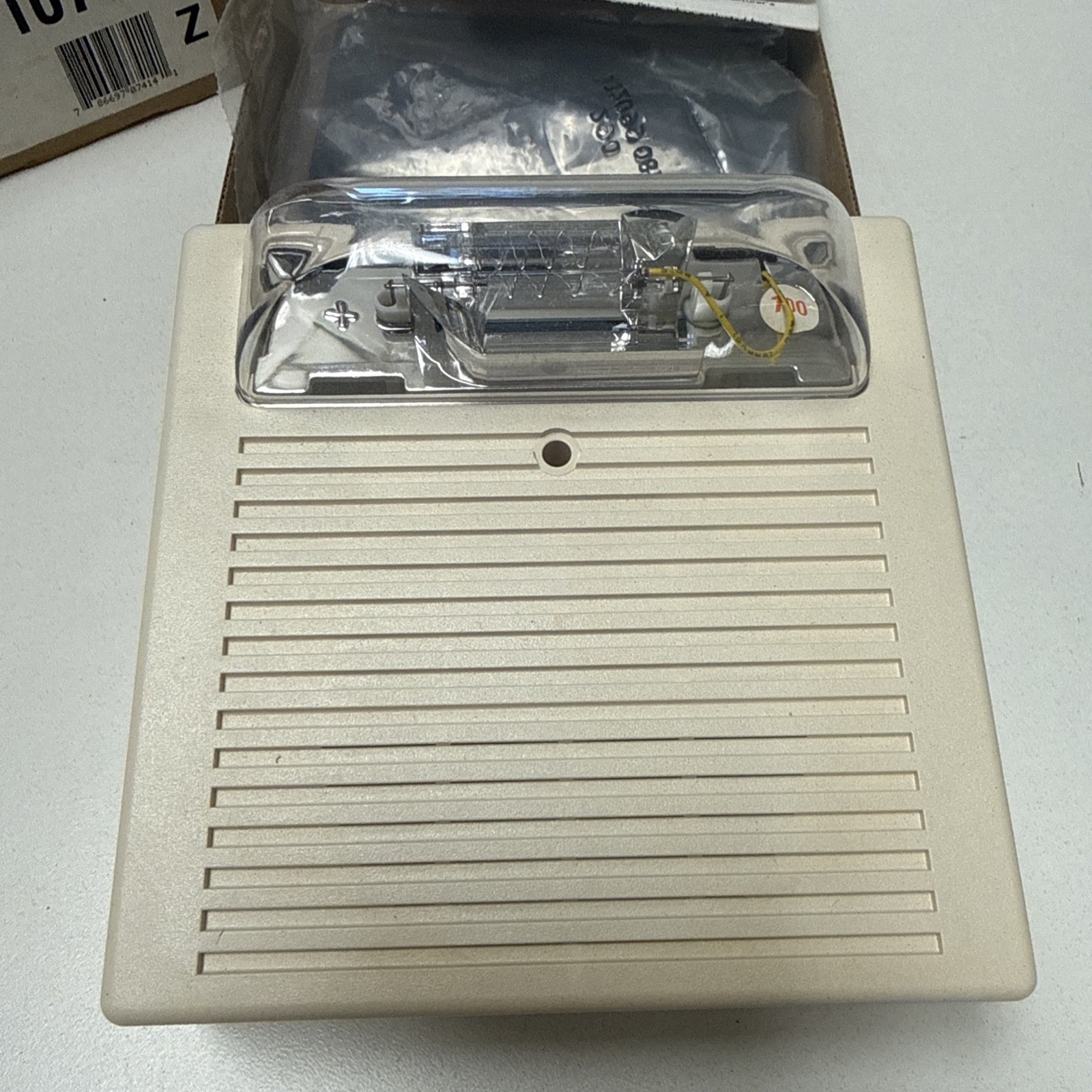 Wheelock AS-24100C-FW 24VDC WHT  2-wire Fire Alarm Audible Horn Strobe 107414