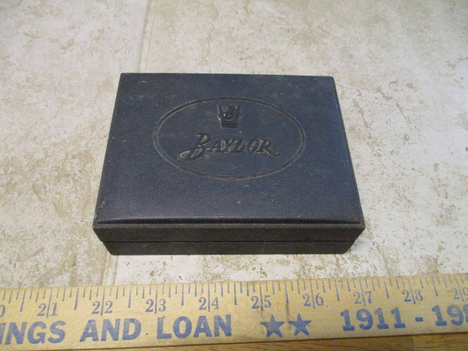 VTG Baylor Premier Black Plastic Watch Box Women's
